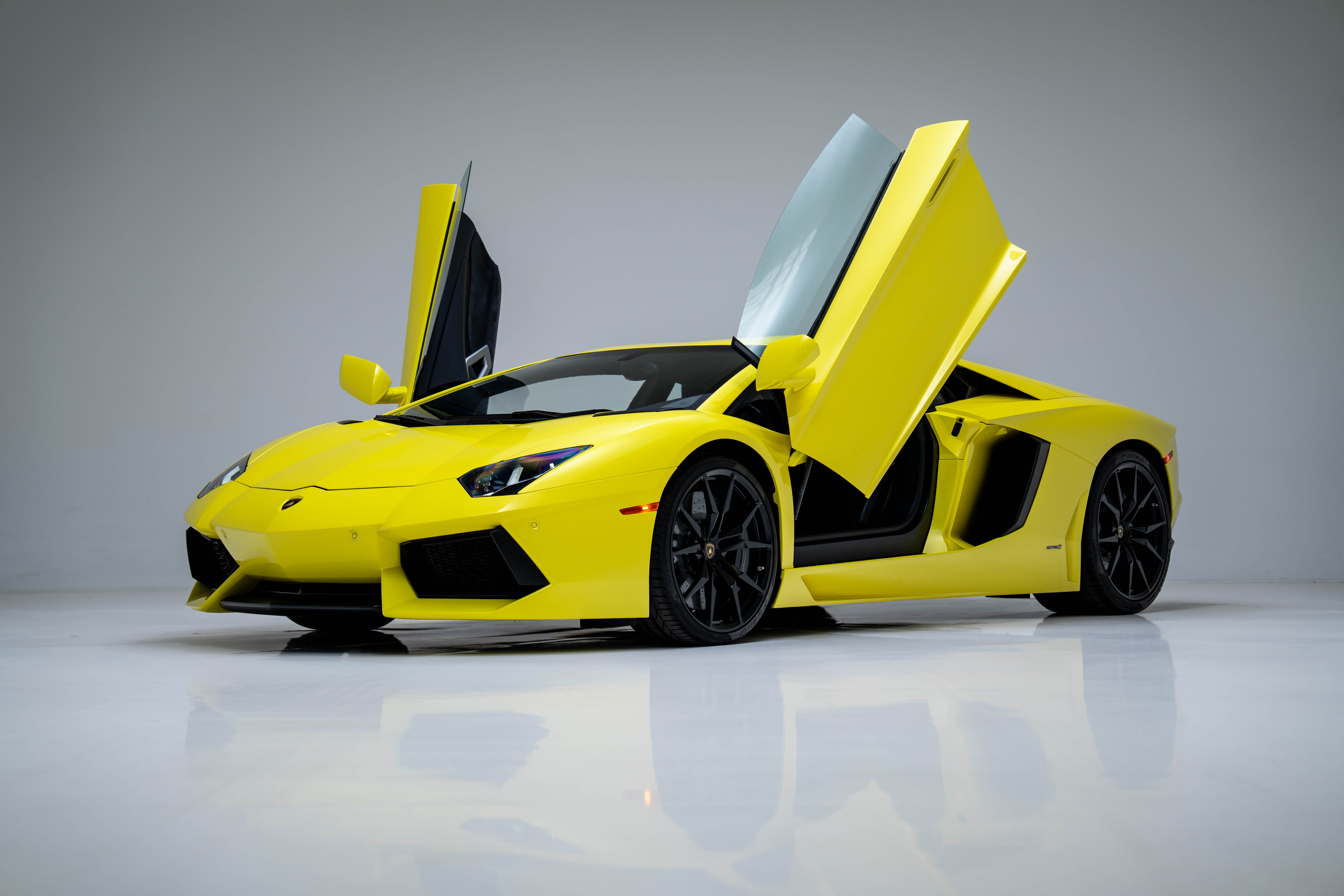 2015 Lamborghini Aventador