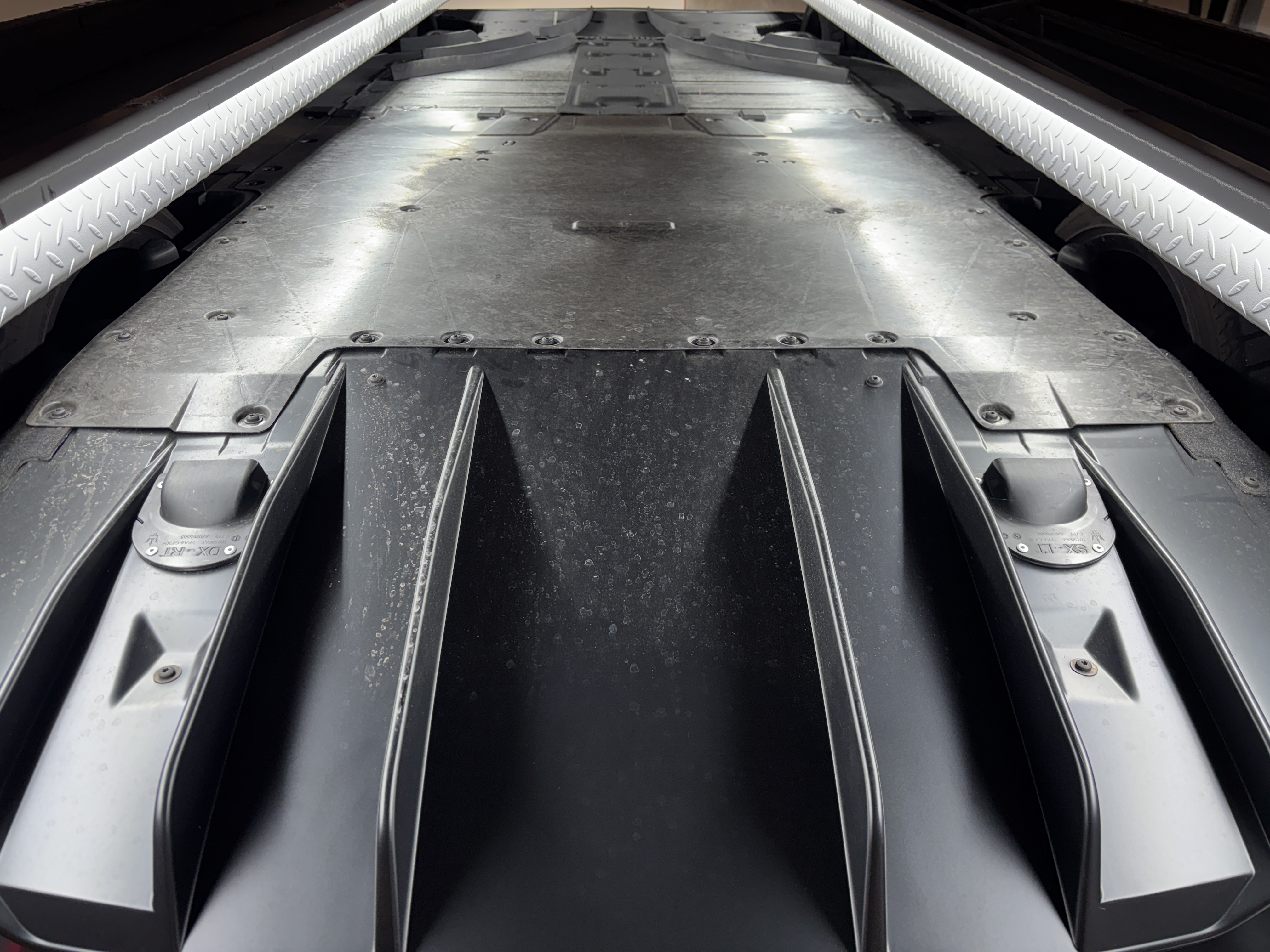 2023 Maserati MC20 — Undercarriage