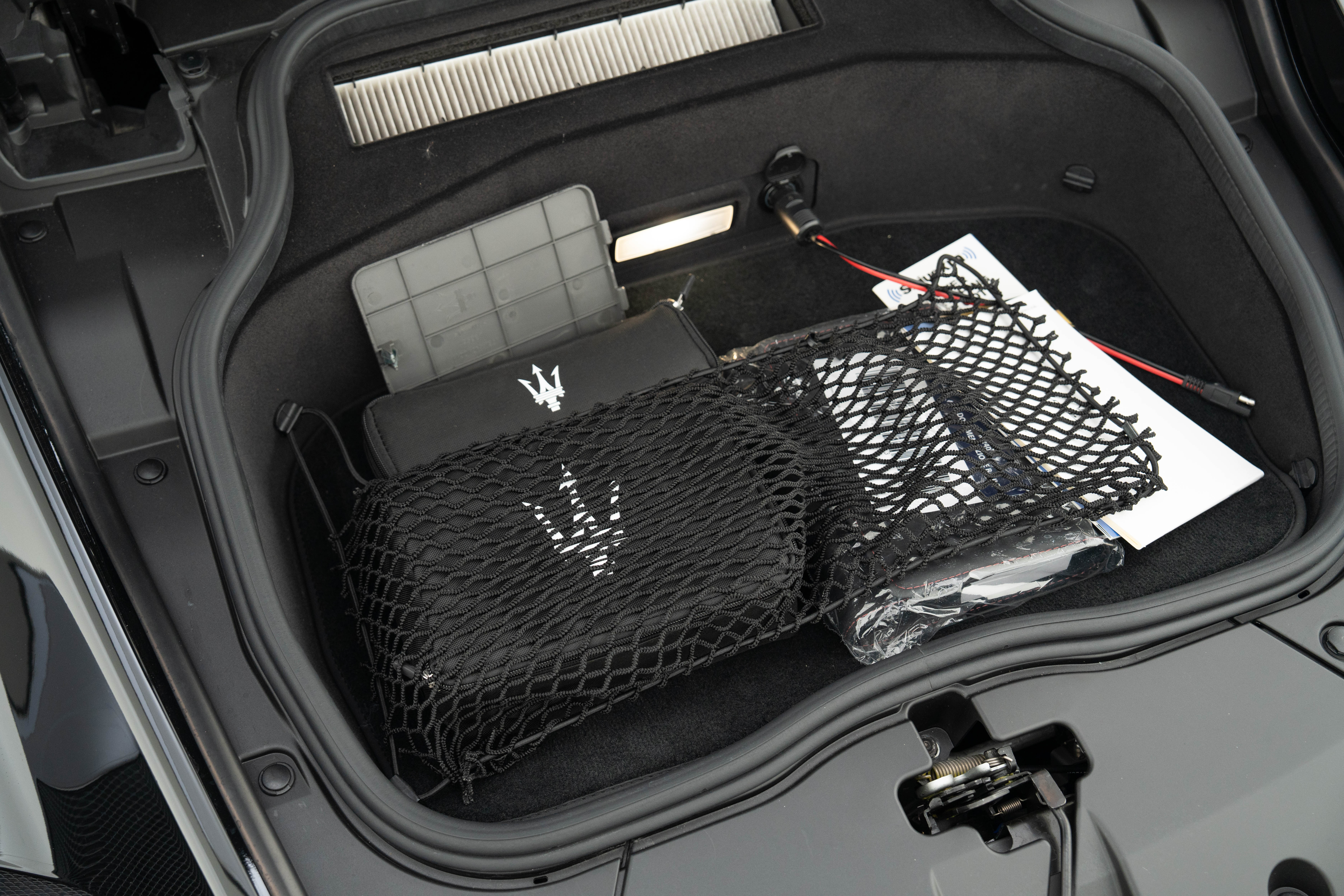 2023 Maserati MC20 — Extras
