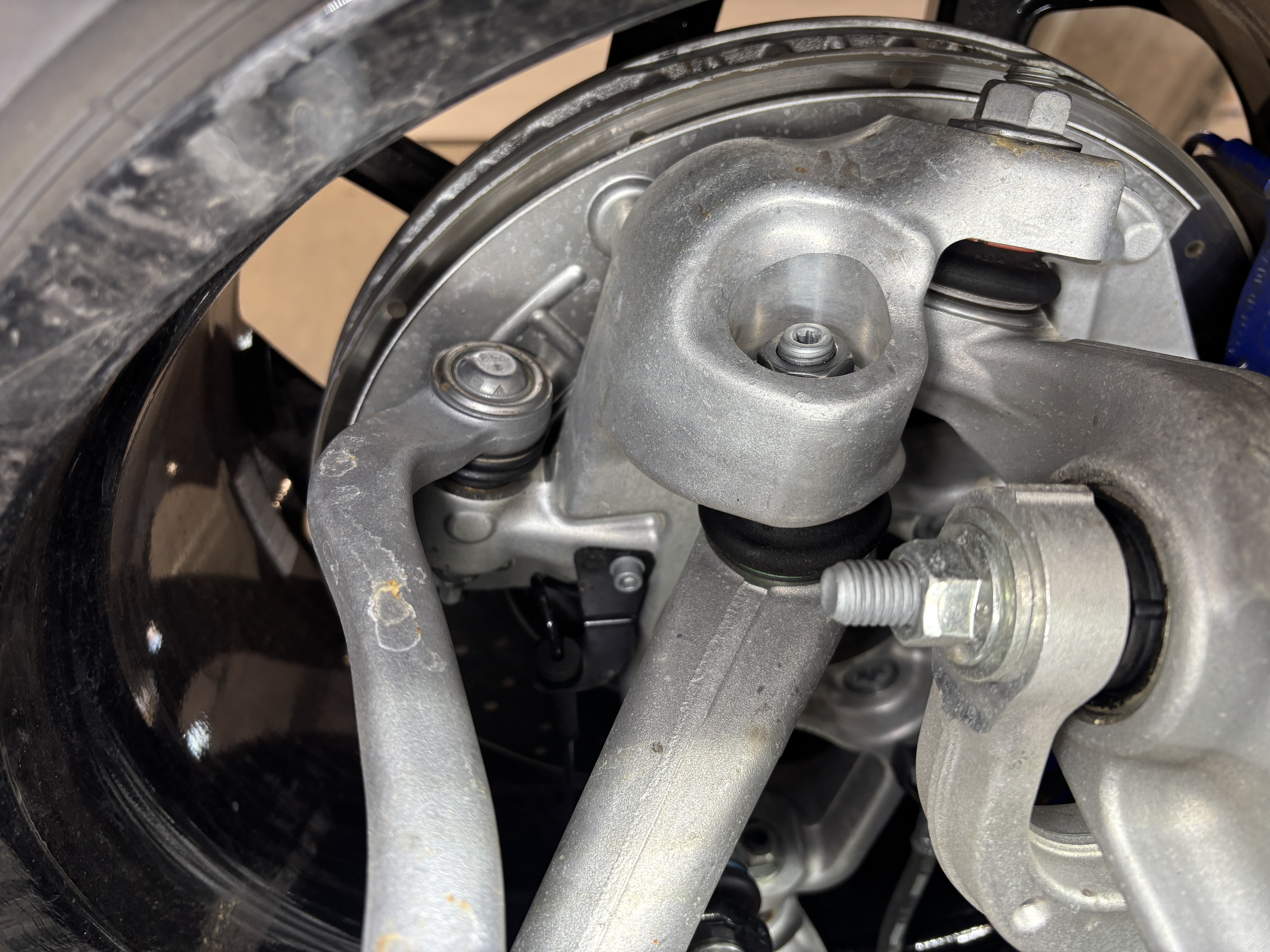 2023 Maserati MC20 — Undercarriage