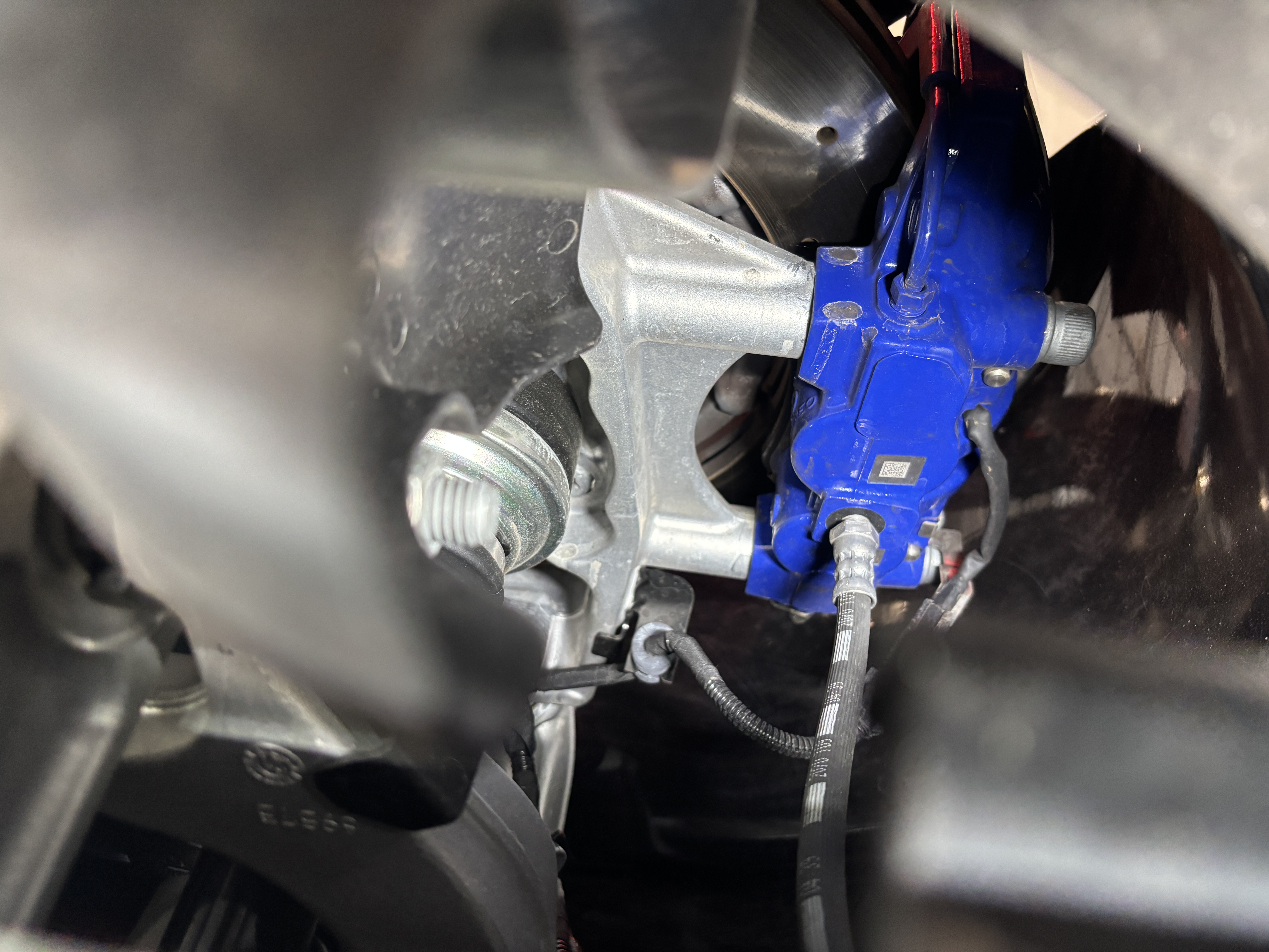 2023 Maserati MC20 — Undercarriage