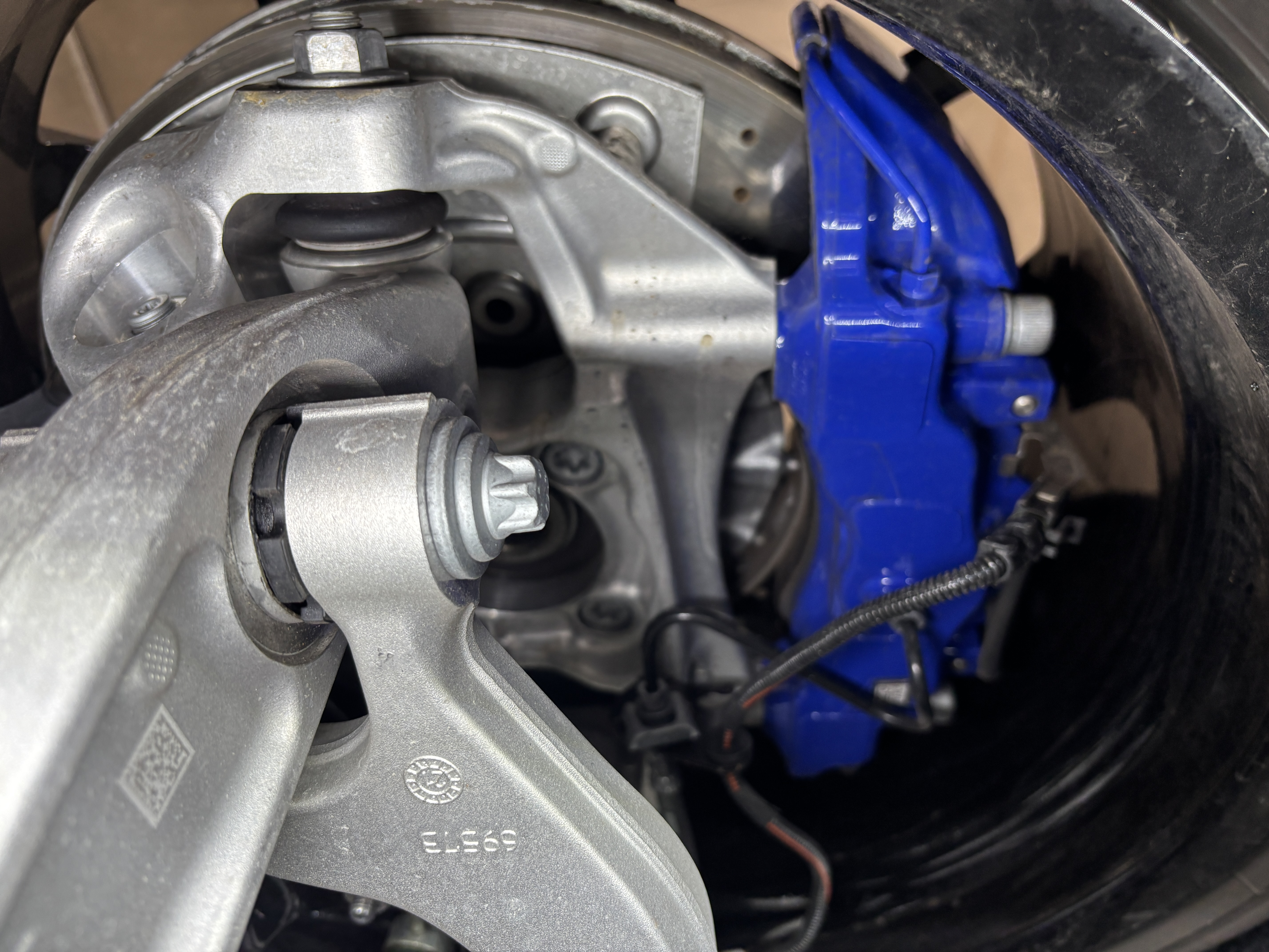 2023 Maserati MC20 — Undercarriage