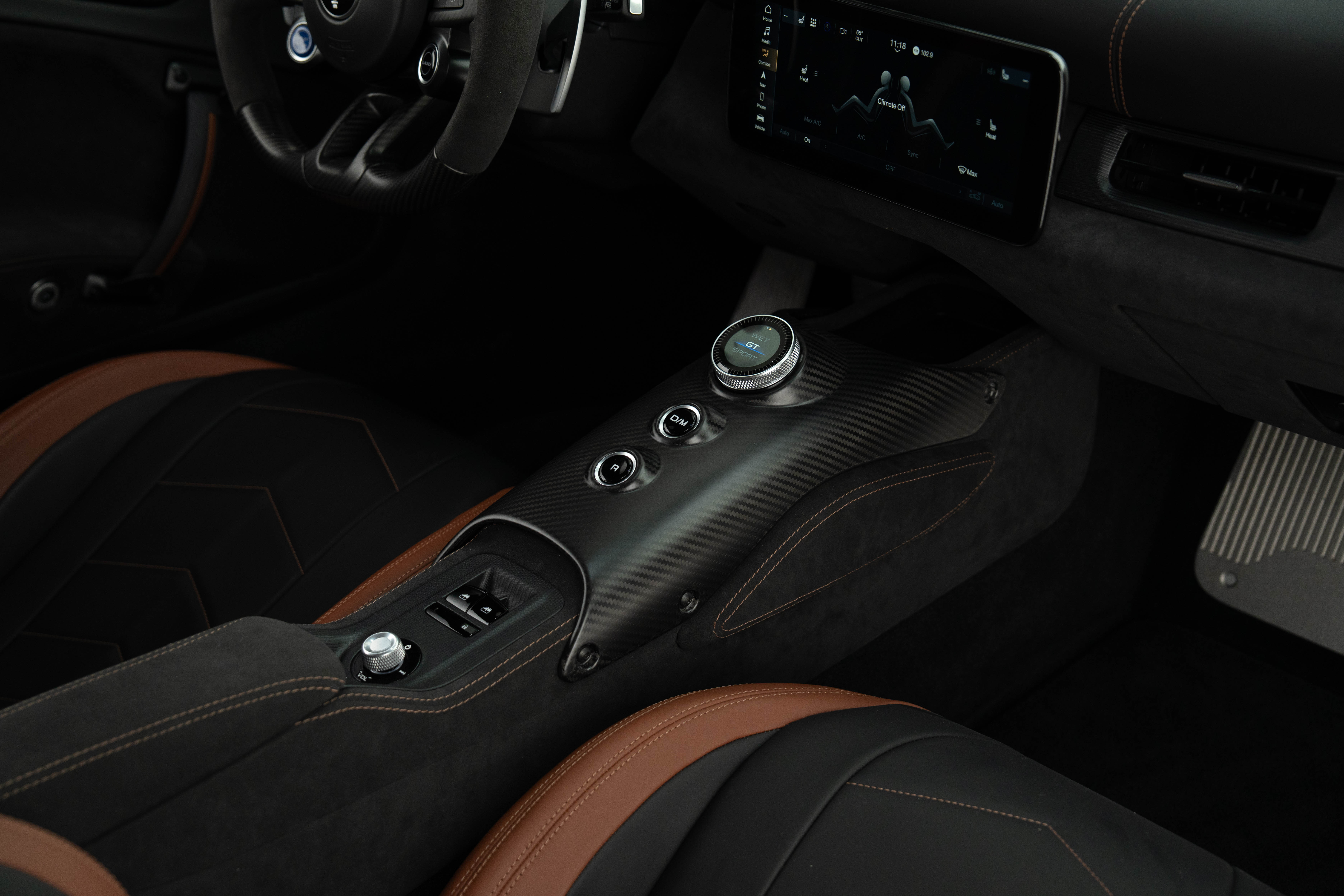 2023 Maserati MC20 — Interior