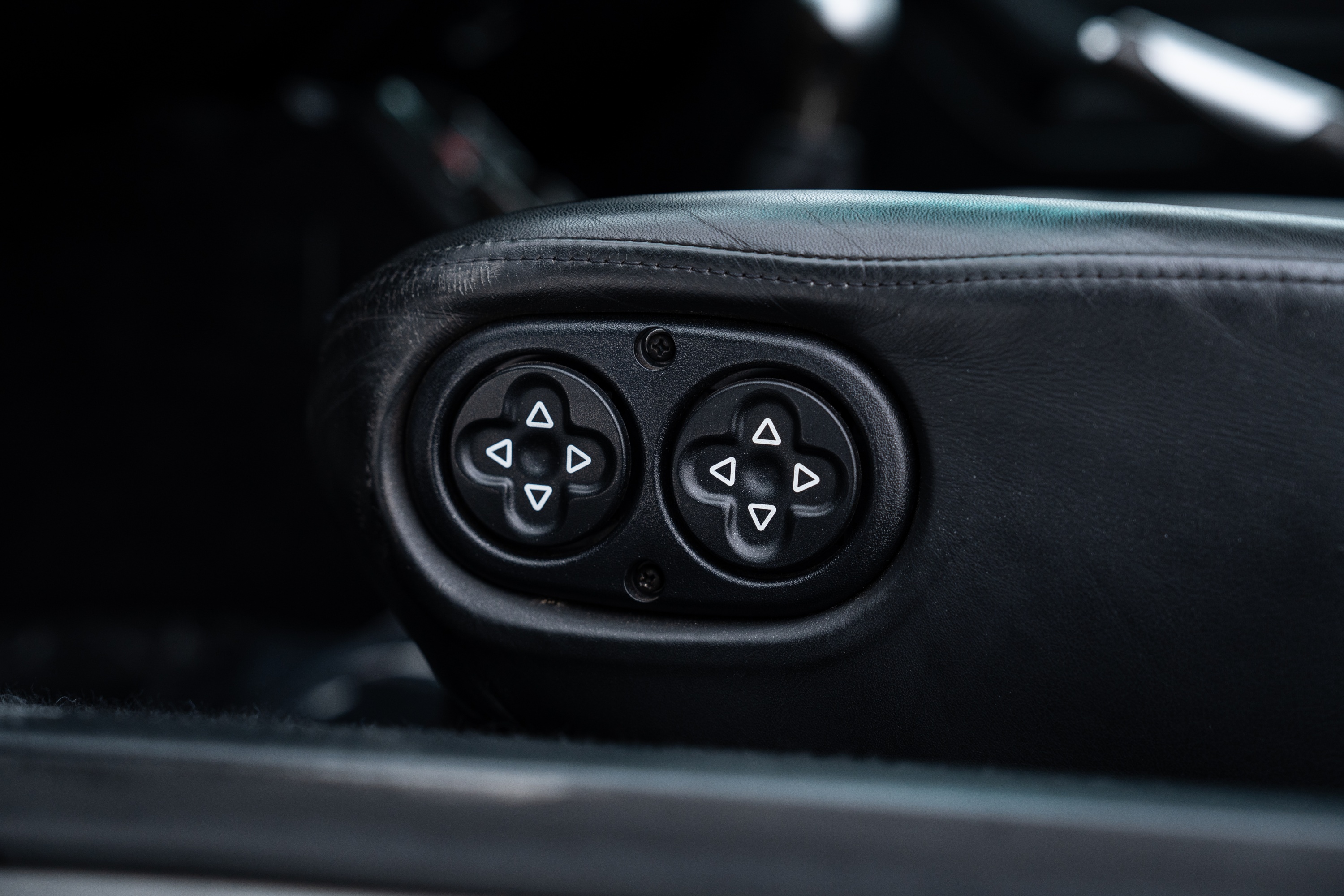 1996 Porsche 911 Turbo 993-12.jpg