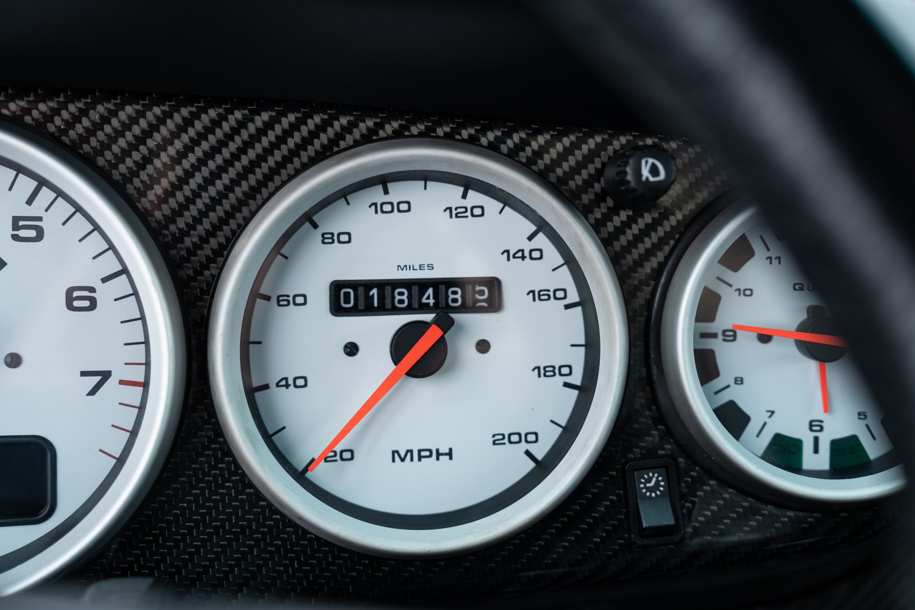 1996 Porsche 911 Turbo 993-20.jpg