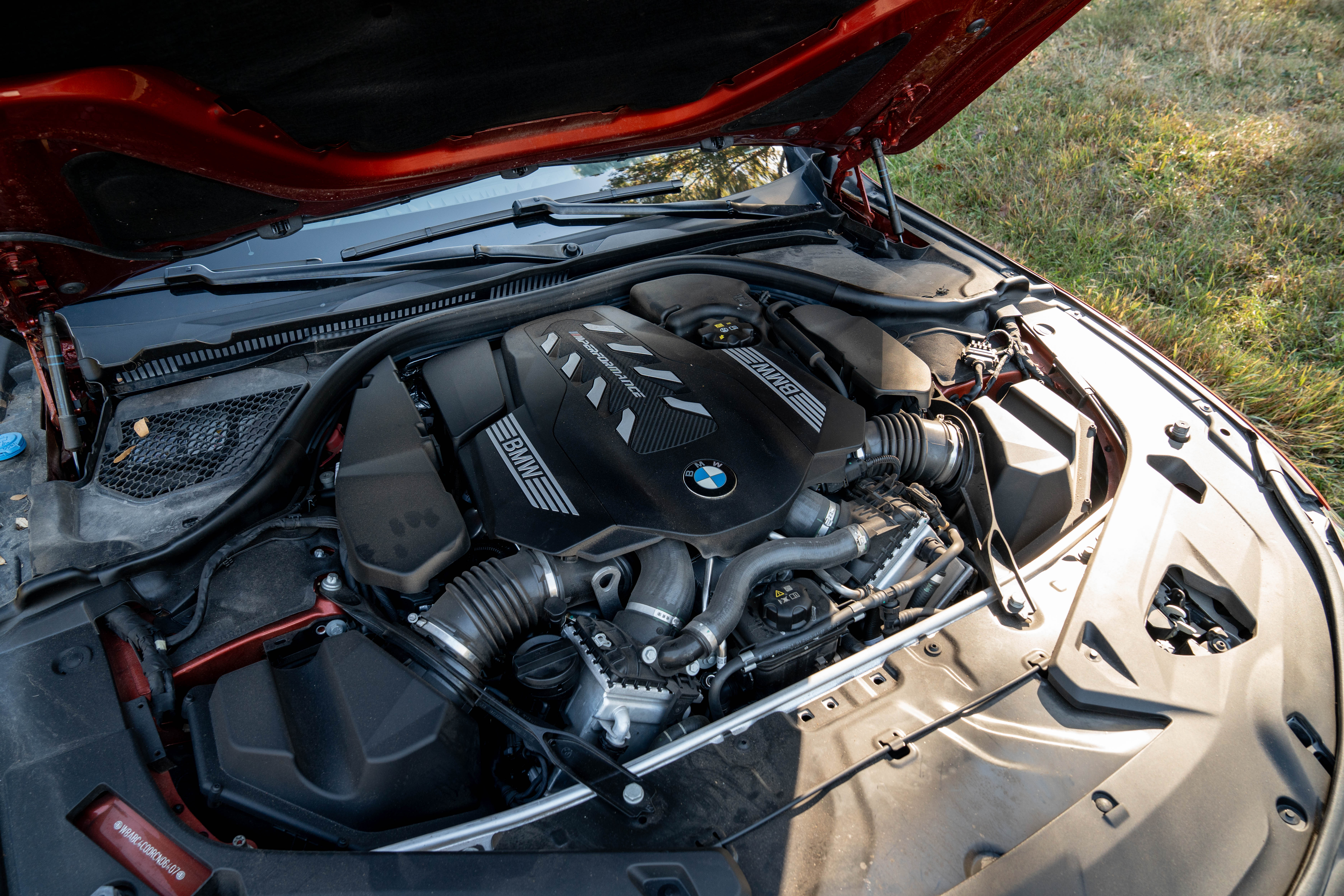 2024 BMW M850i — Engine Bay