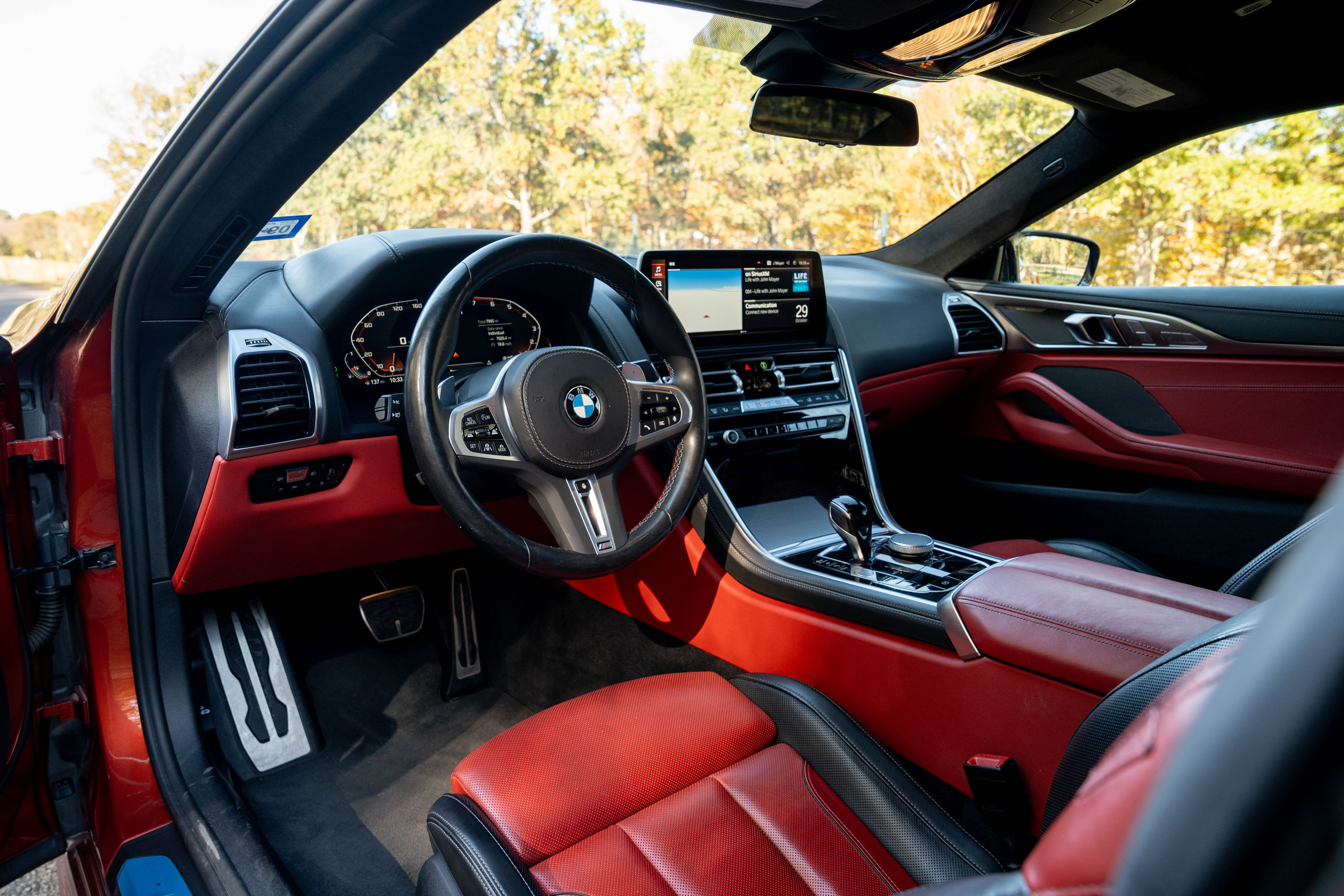 2024 BMW M850i — Interior