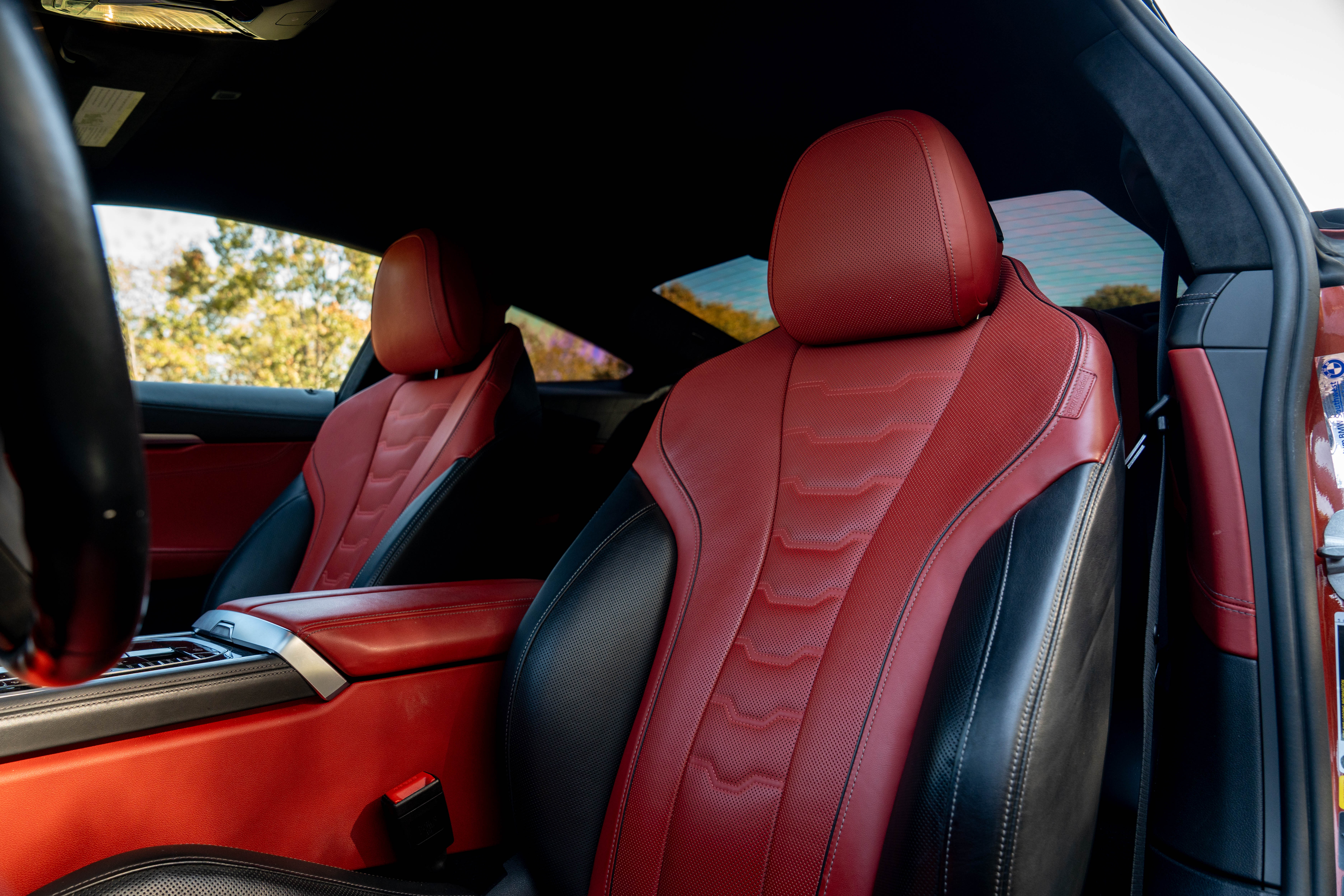 2024 BMW M850i — Interior
