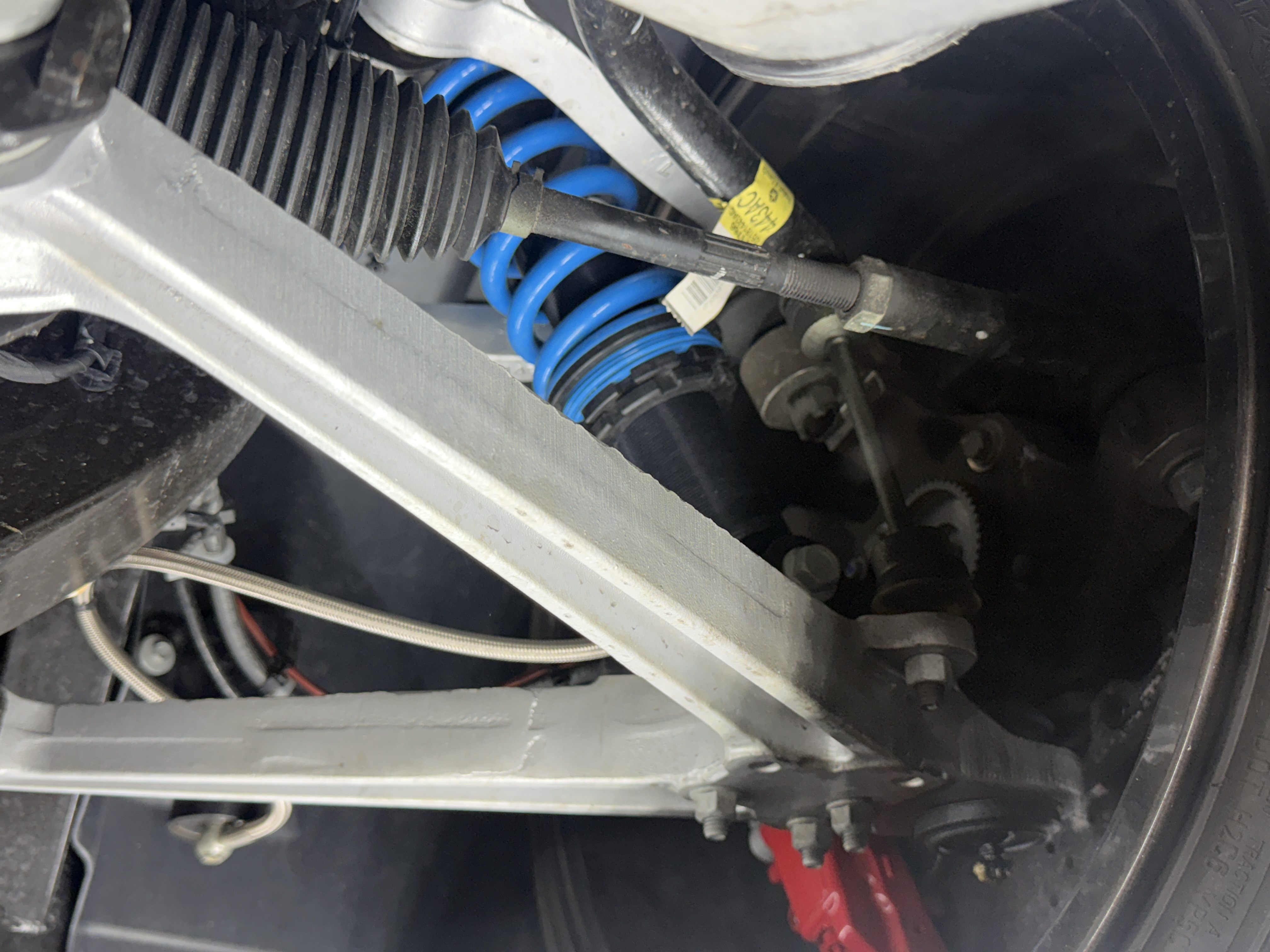 2016 Dodge Viper ACR Extreme — Undercarriage