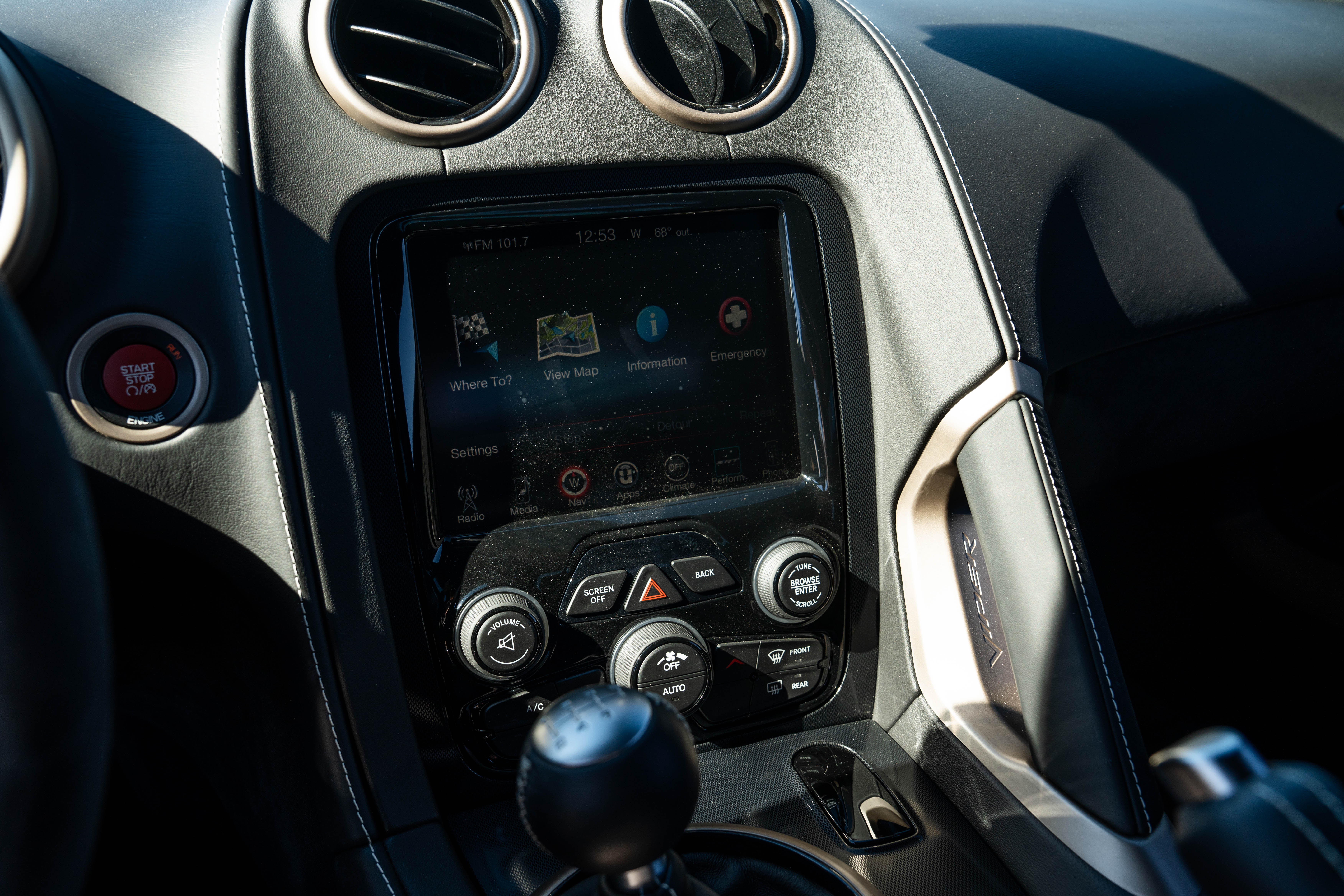 2016 Dodge Viper ACR Extreme — Interior
