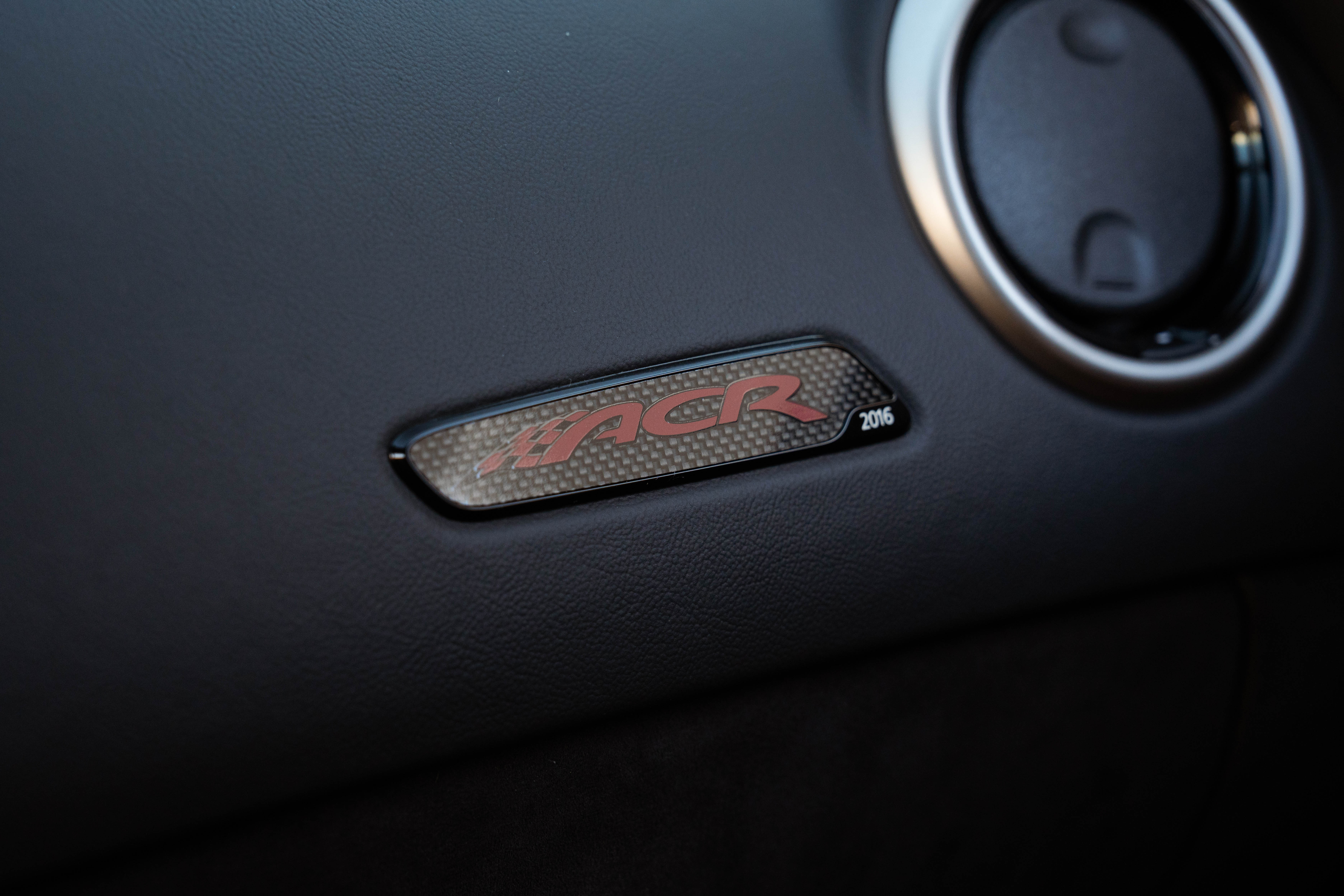 2016 Dodge Viper ACR Extreme — Interior
