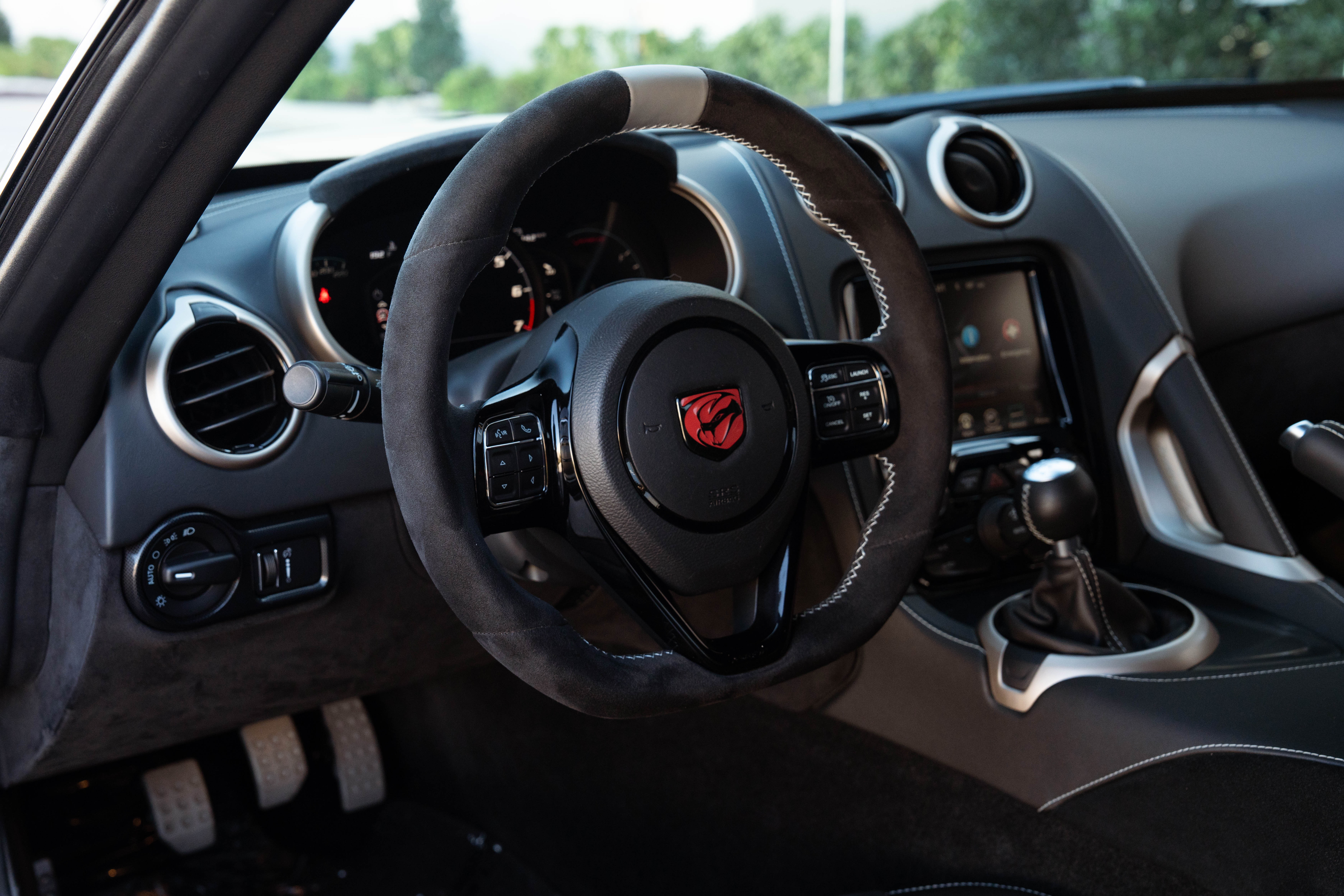 2016 Dodge Viper ACR Extreme — Interior