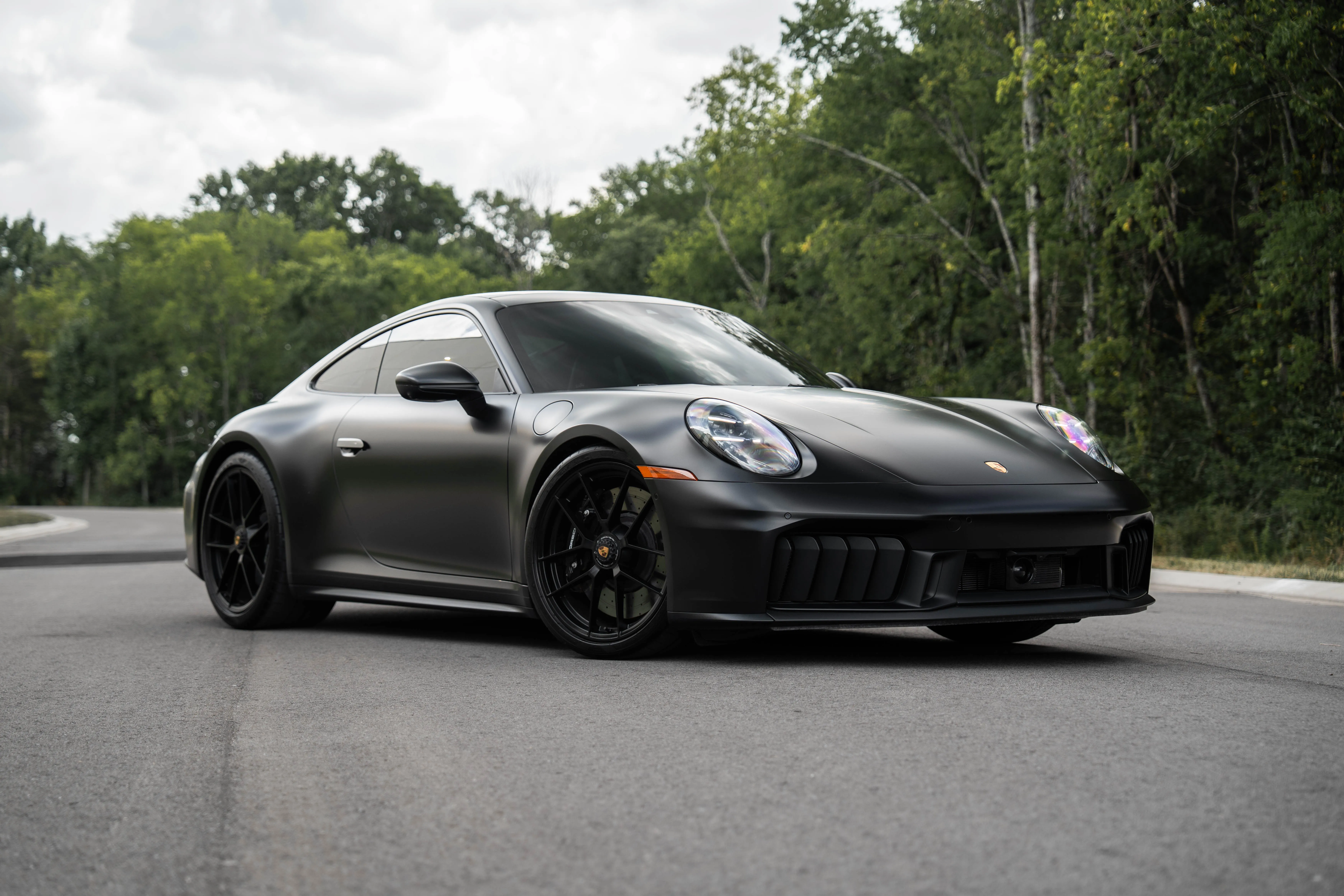 2025 Porsche 911 Carrera 4 GTS
