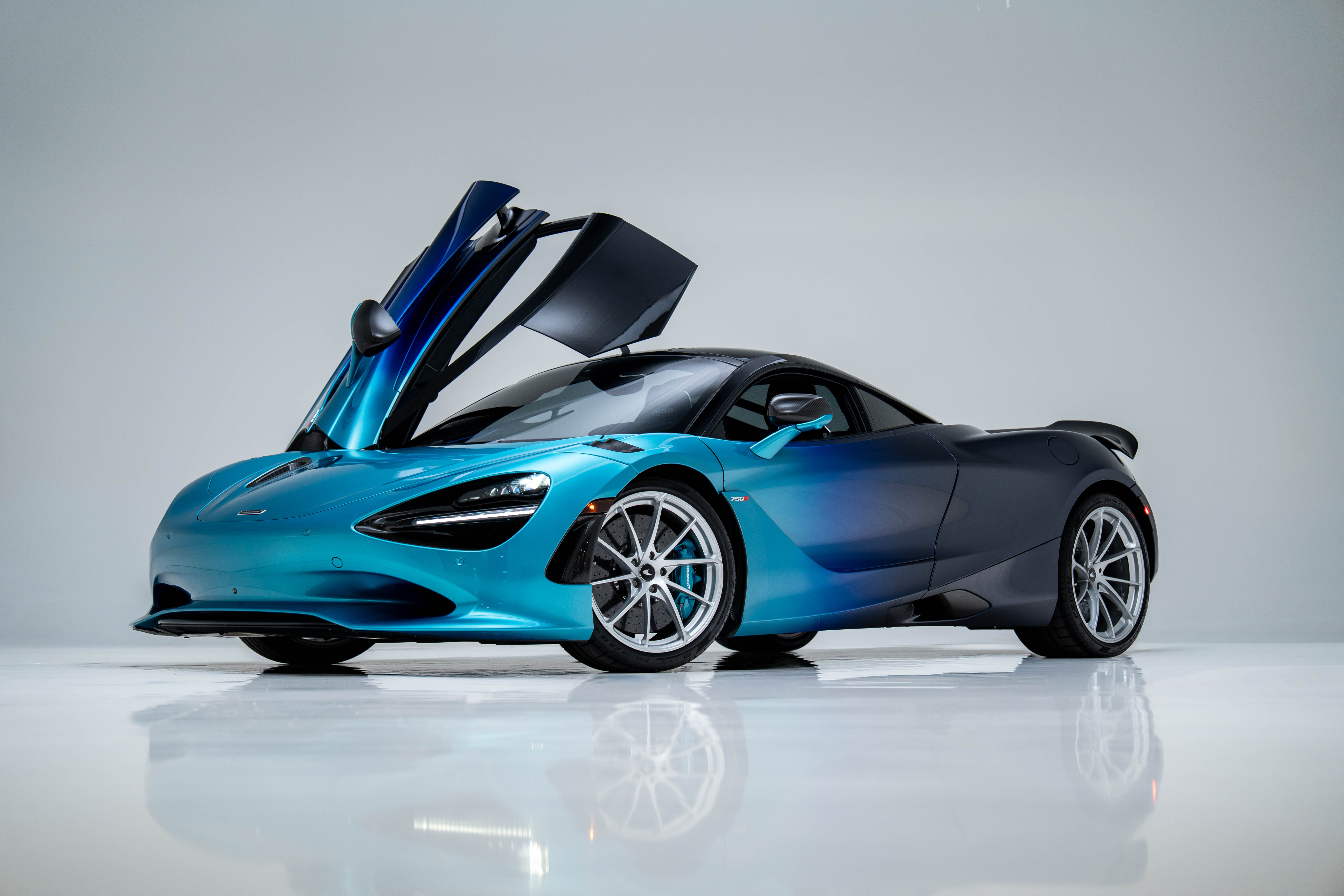 2024 McLaren 750S