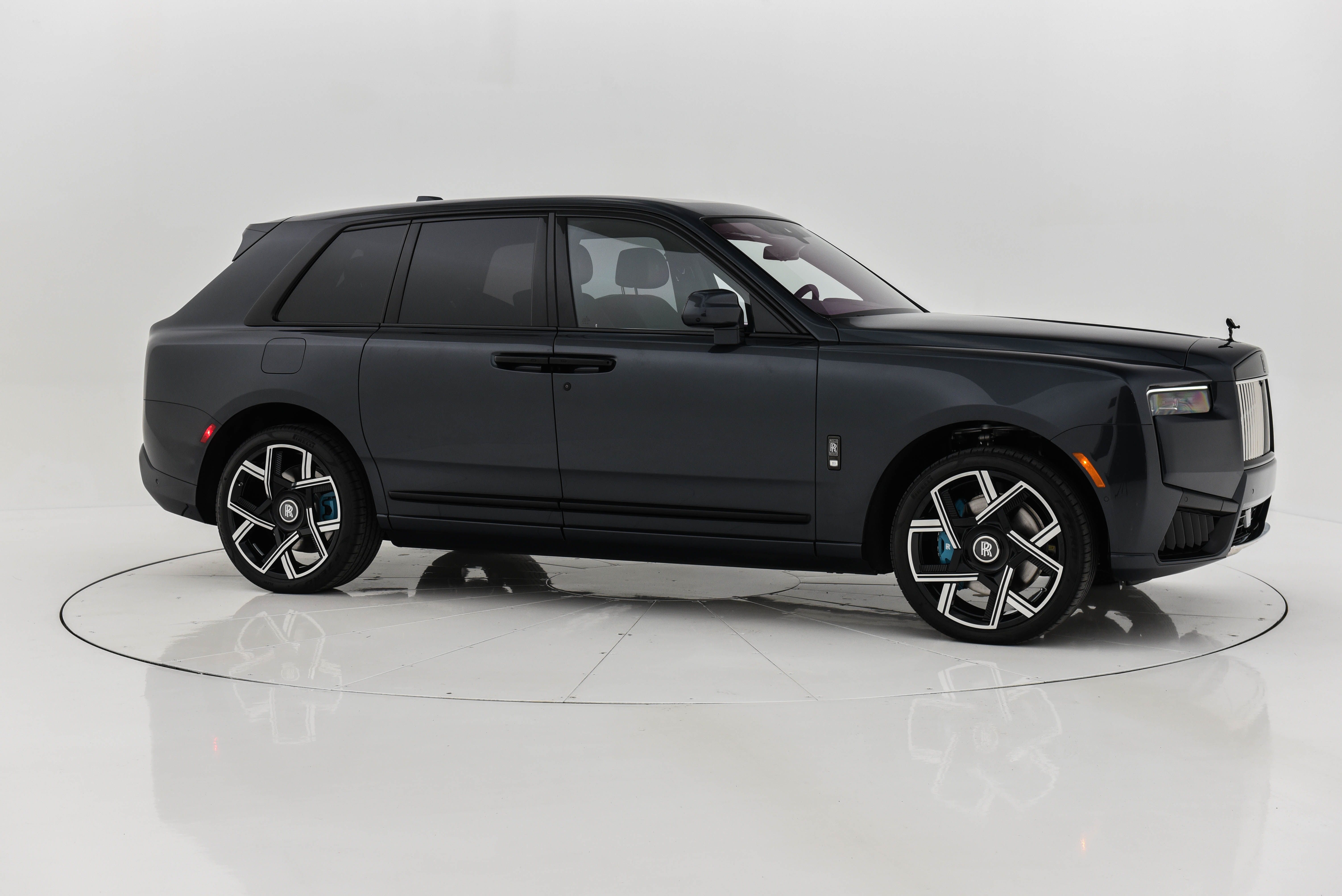 2025 Rolls-Royce Cullinan Blackbadge-63.jpg