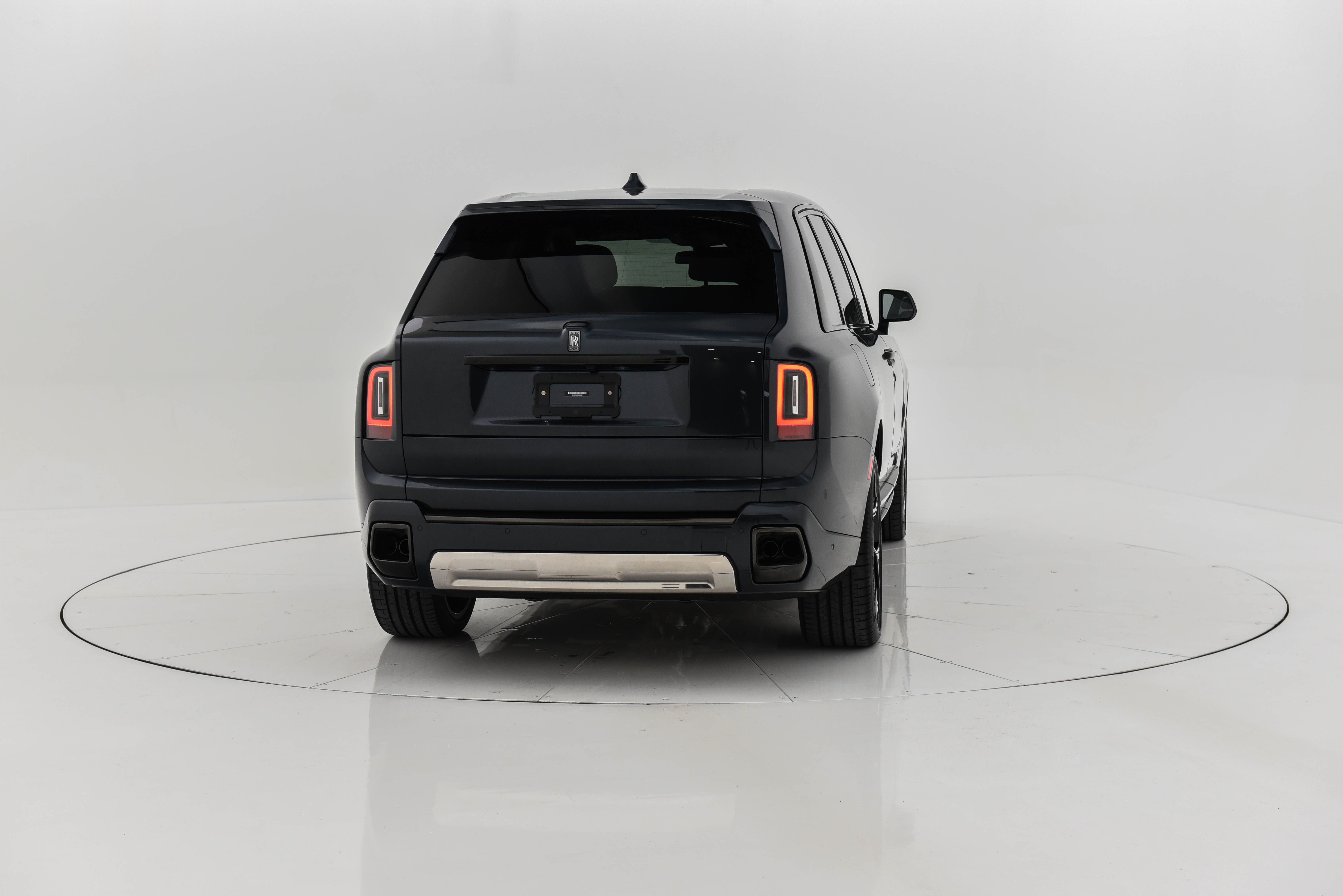 2025 Rolls-Royce Cullinan Blackbadge-74.jpg
