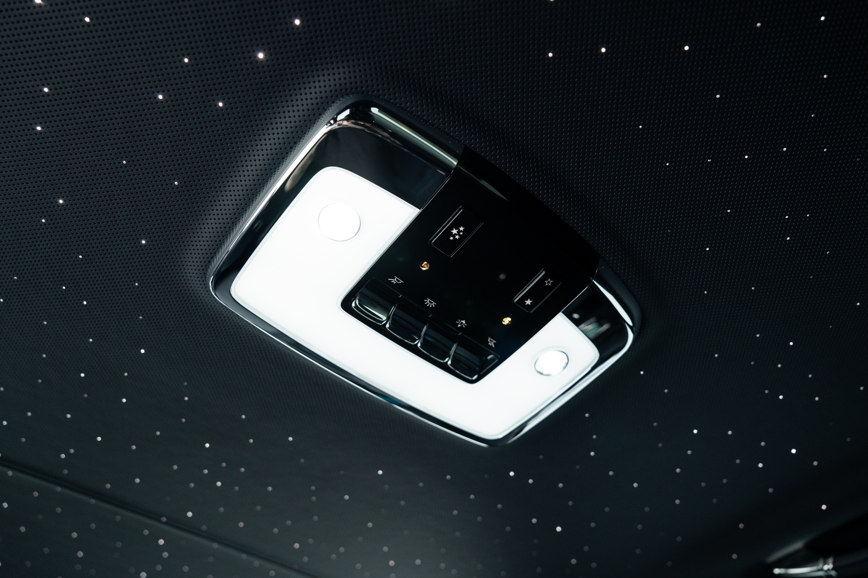 2025 Rolls-Royce Cullinan Blackbadge-37.jpg