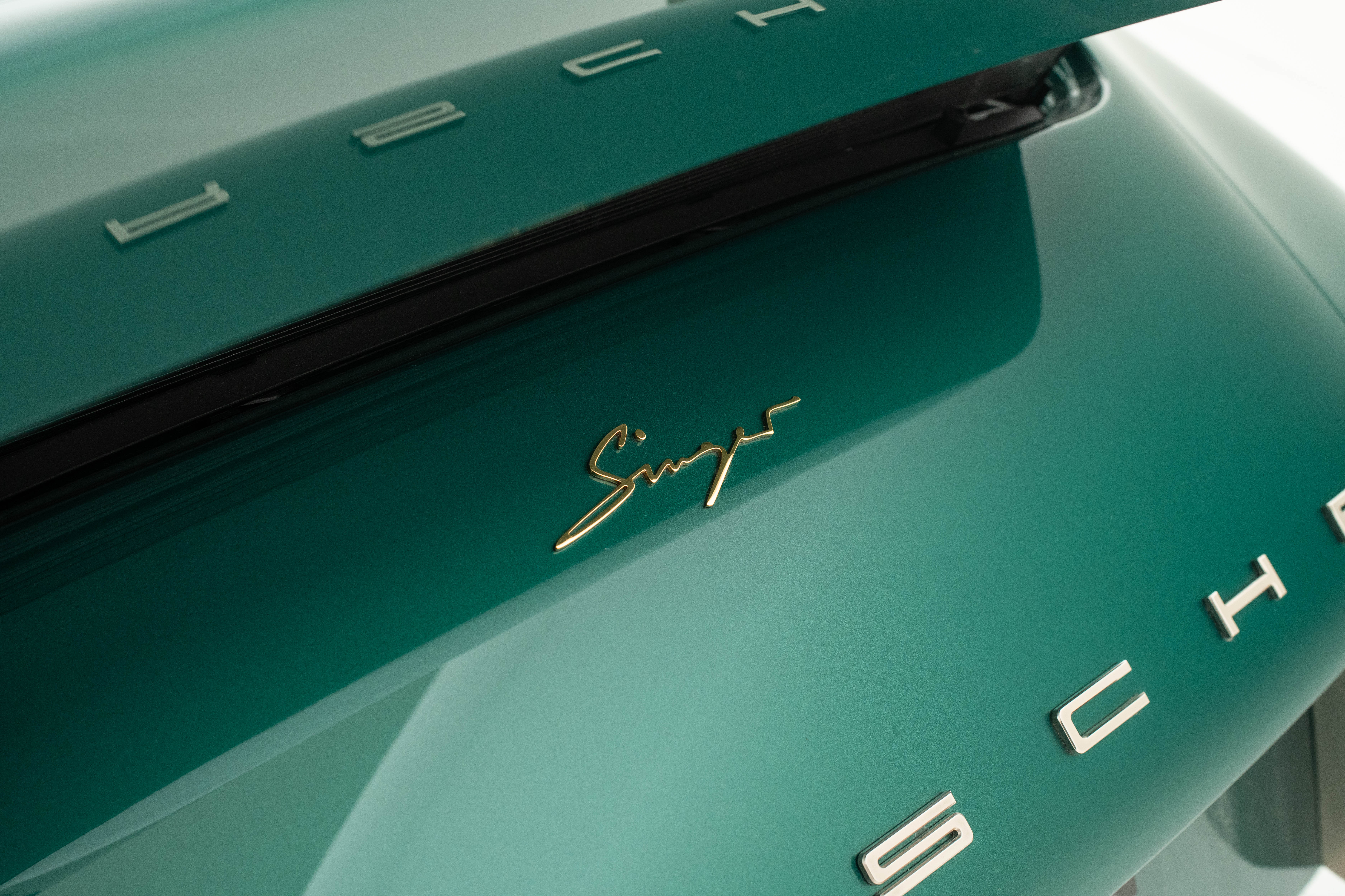 1992 Porsche 911 Tagra by Singer-36.jpg