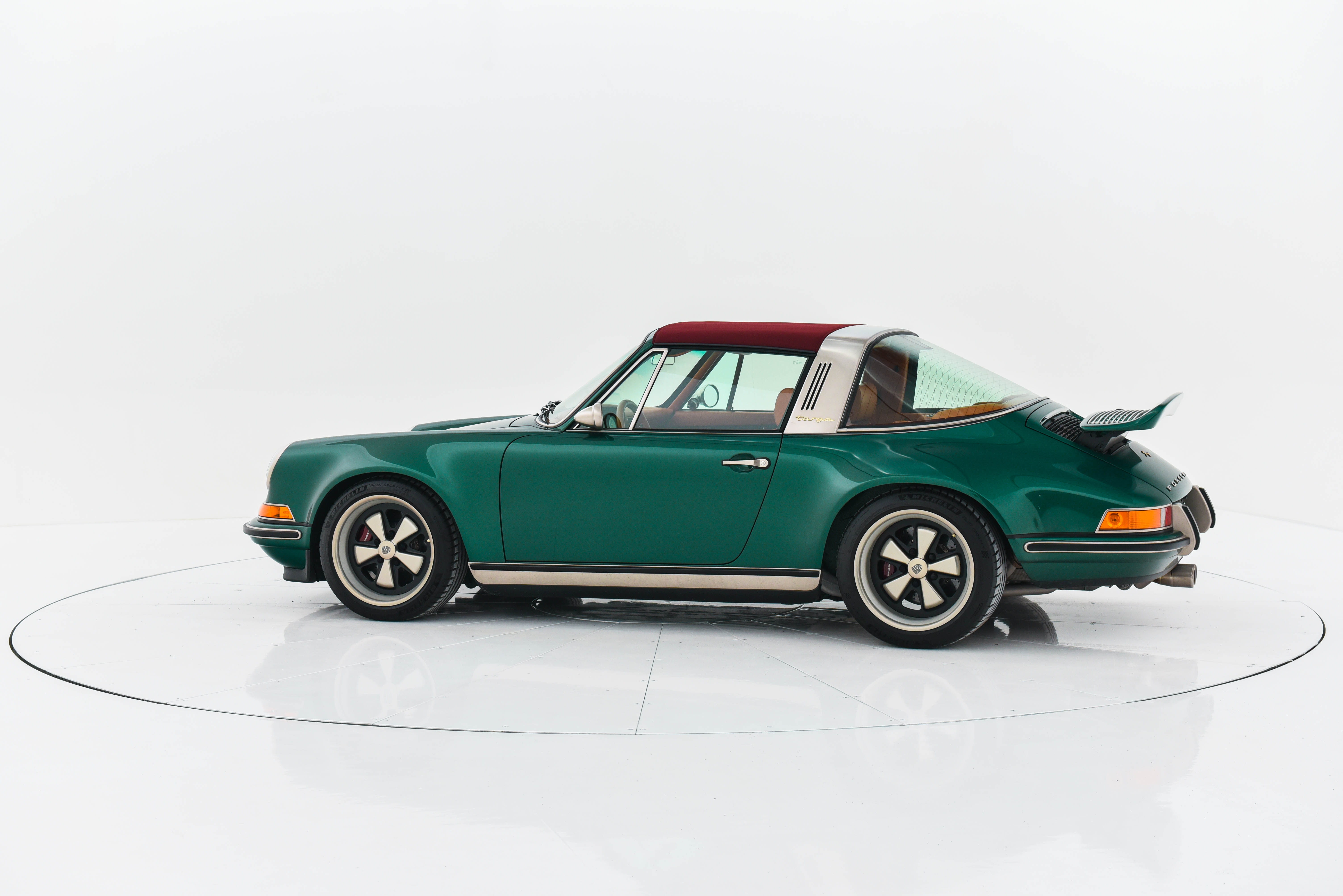 1992 Porsche 911 Tagra by Singer-173.jpg