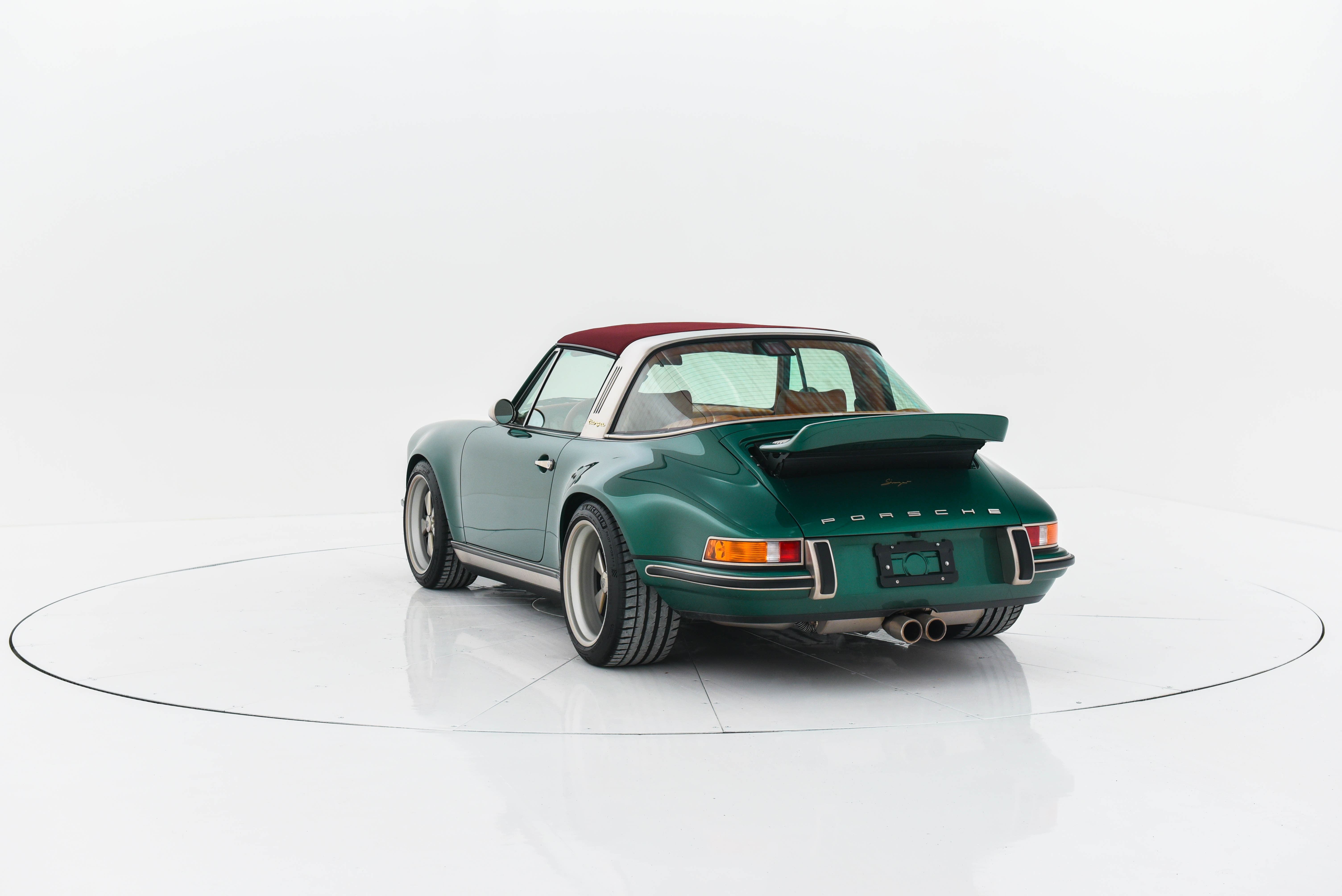 1992 Porsche 911 Tagra by Singer-168.jpg