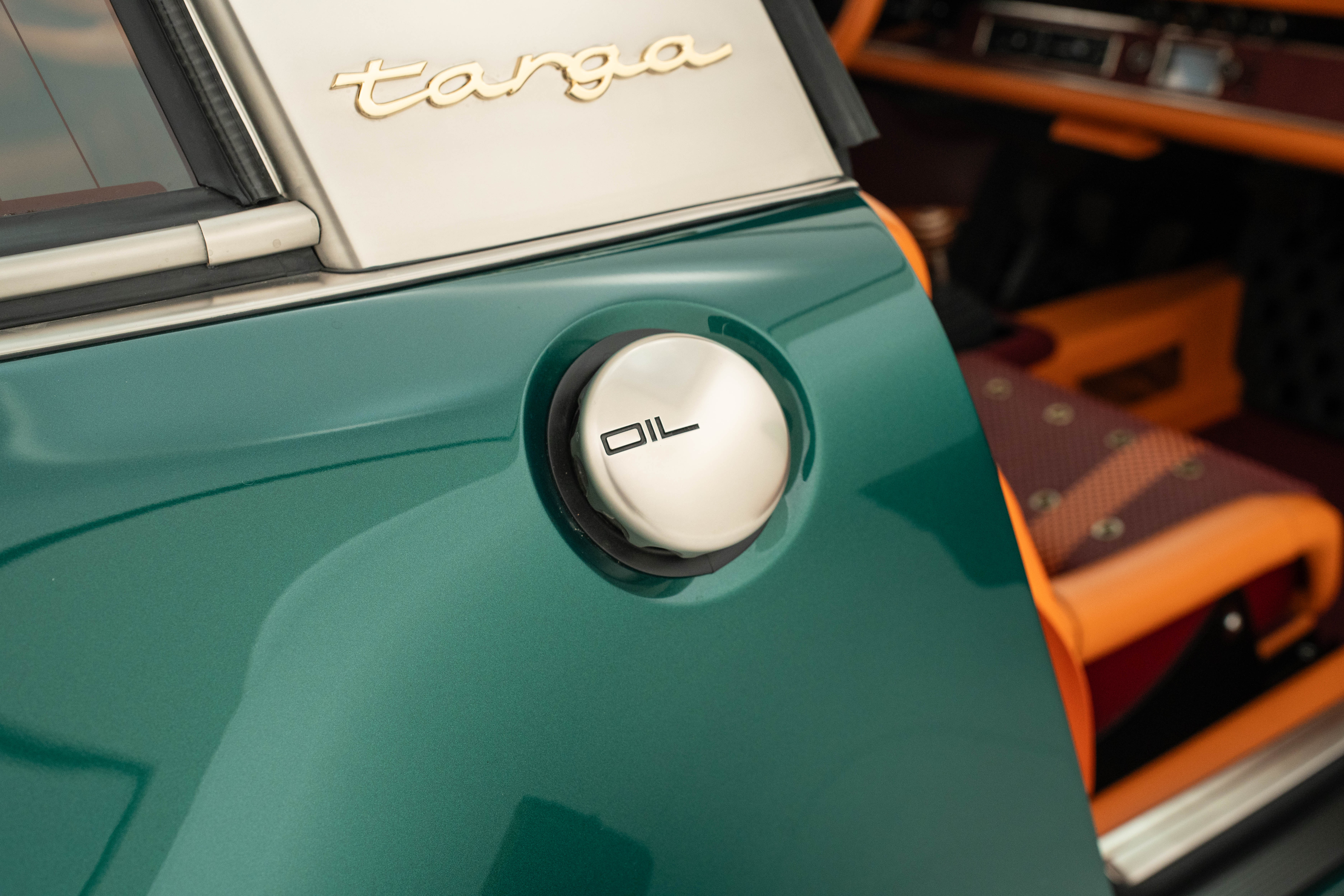 1992 Porsche 911 Tagra by Singer-29.jpg