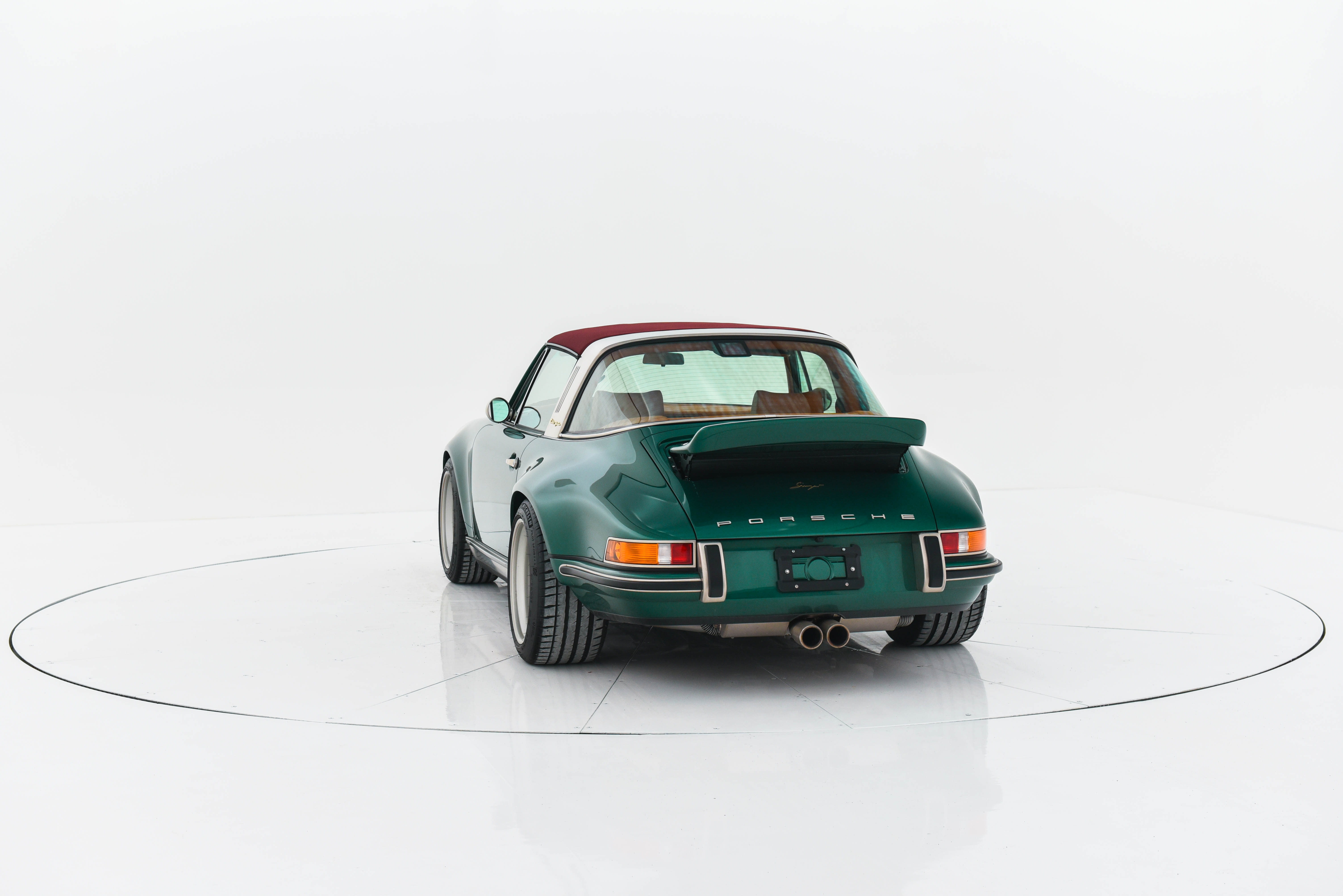 1992 Porsche 911 Tagra by Singer-167.jpg
