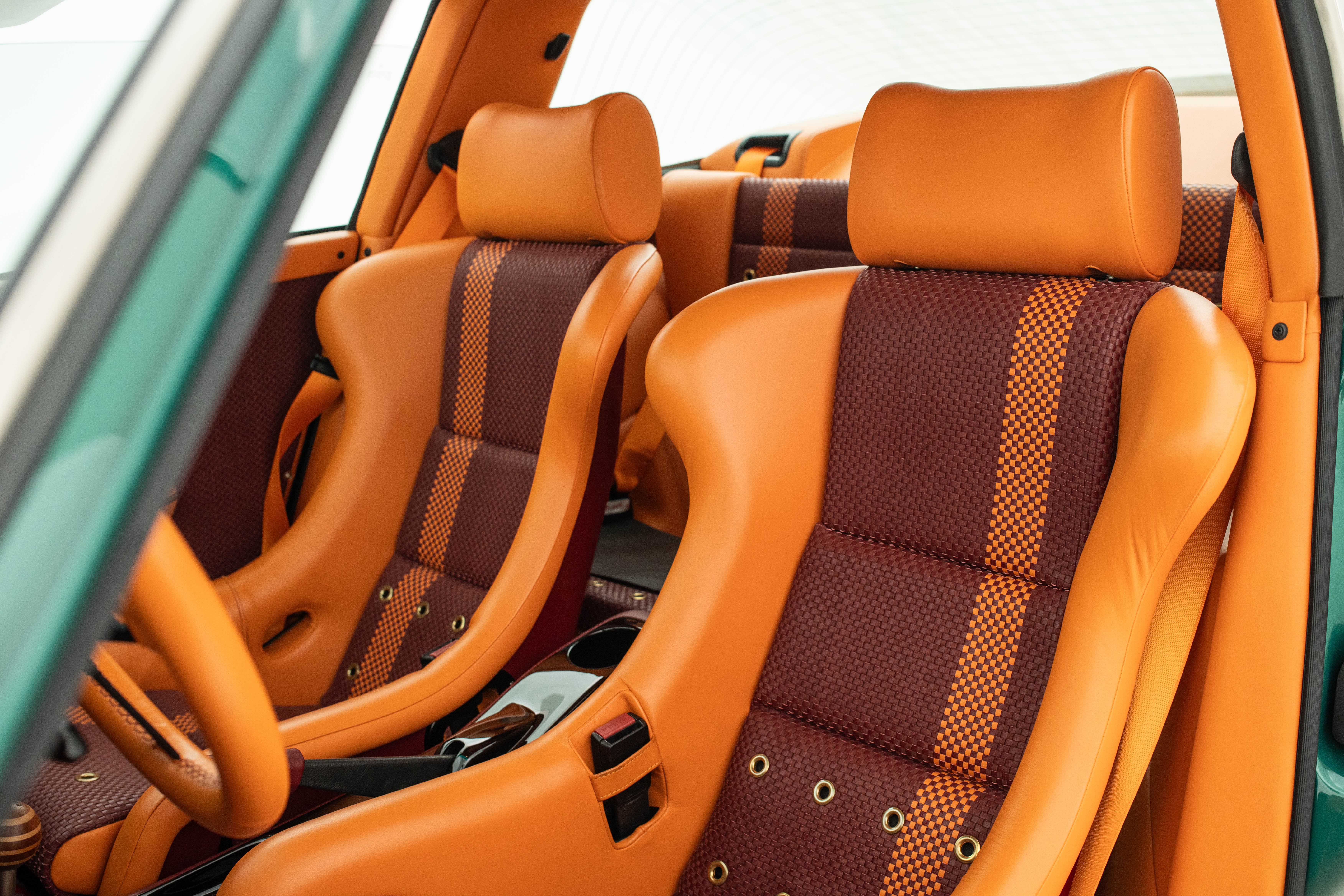 1992 Porsche 911 Tagra by Singer-26.jpg