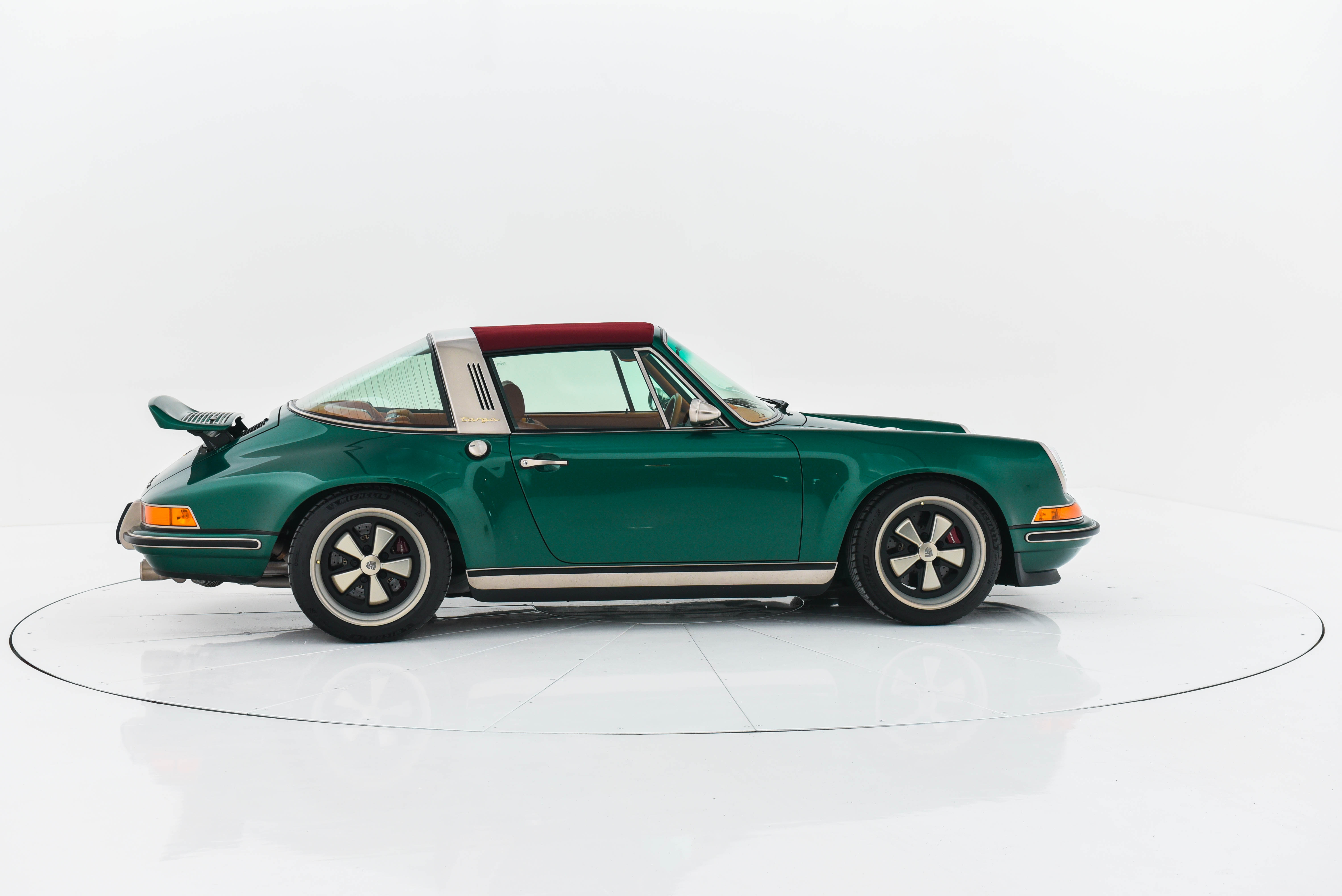 1992 Porsche 911 Tagra by Singer-157.jpg