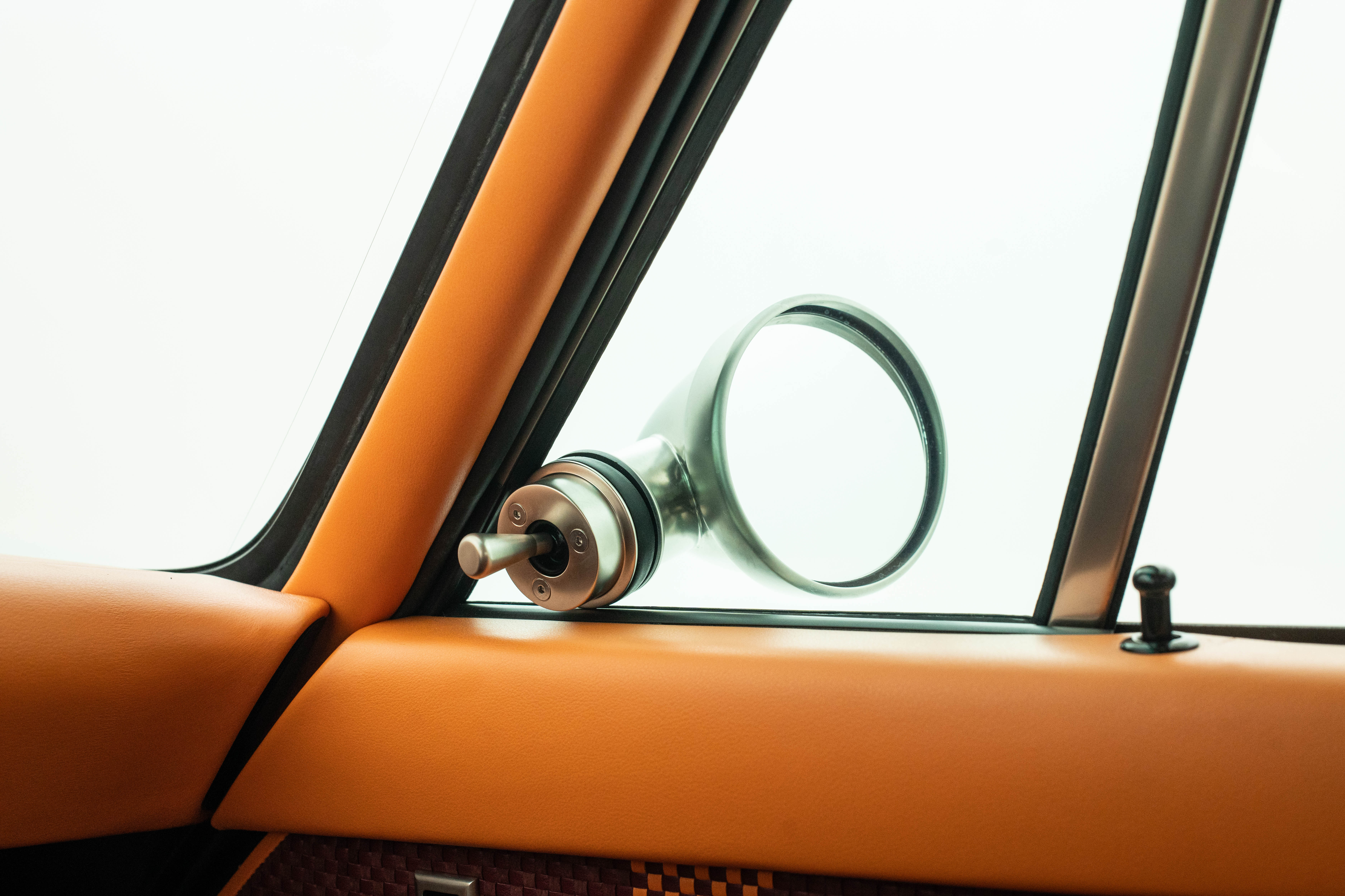 1992 Porsche 911 Tagra by Singer-20.jpg