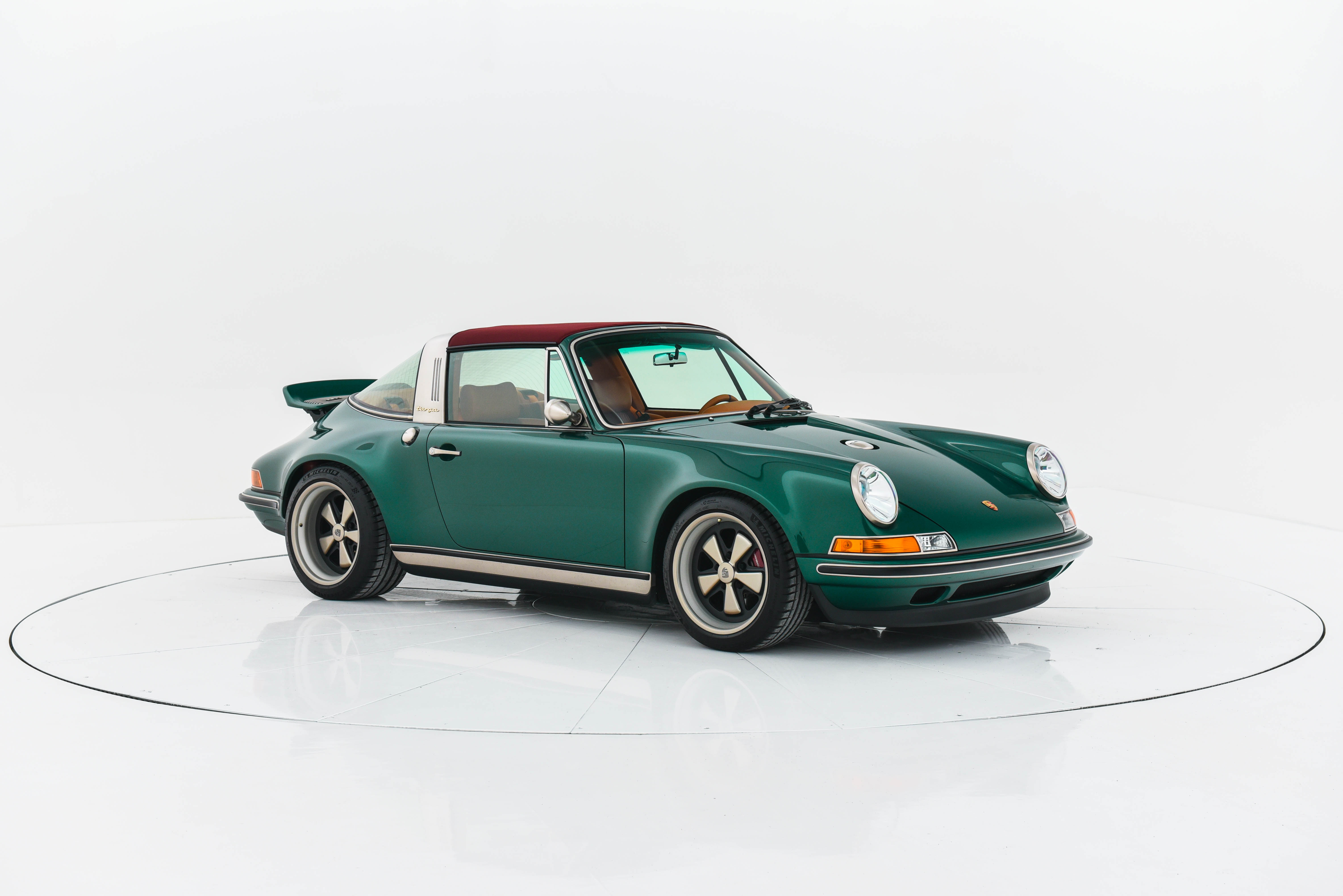 1992 Porsche 911 Tagra by Singer-152.jpg