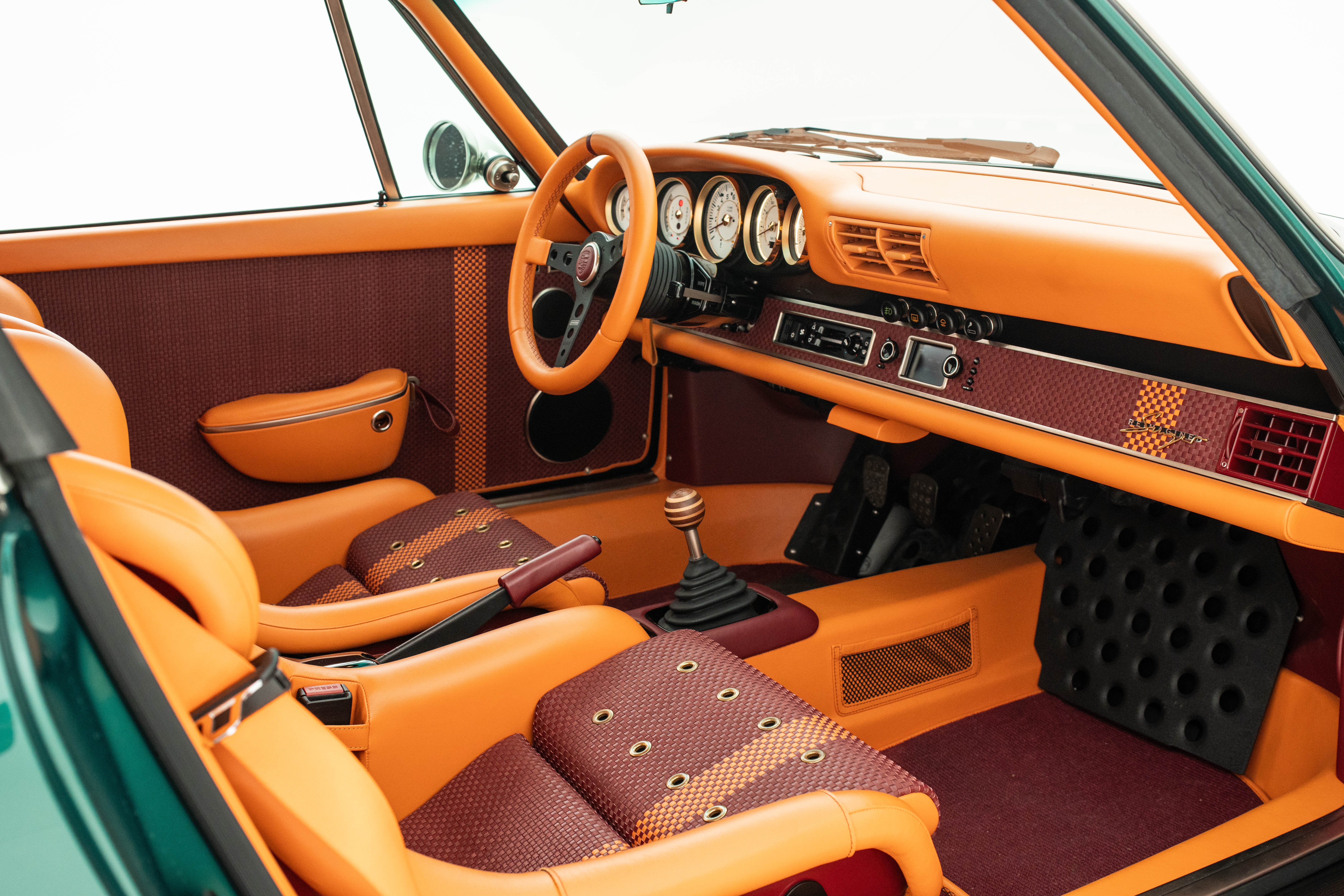 1992 Porsche 911 Tagra by Singer-30.jpg