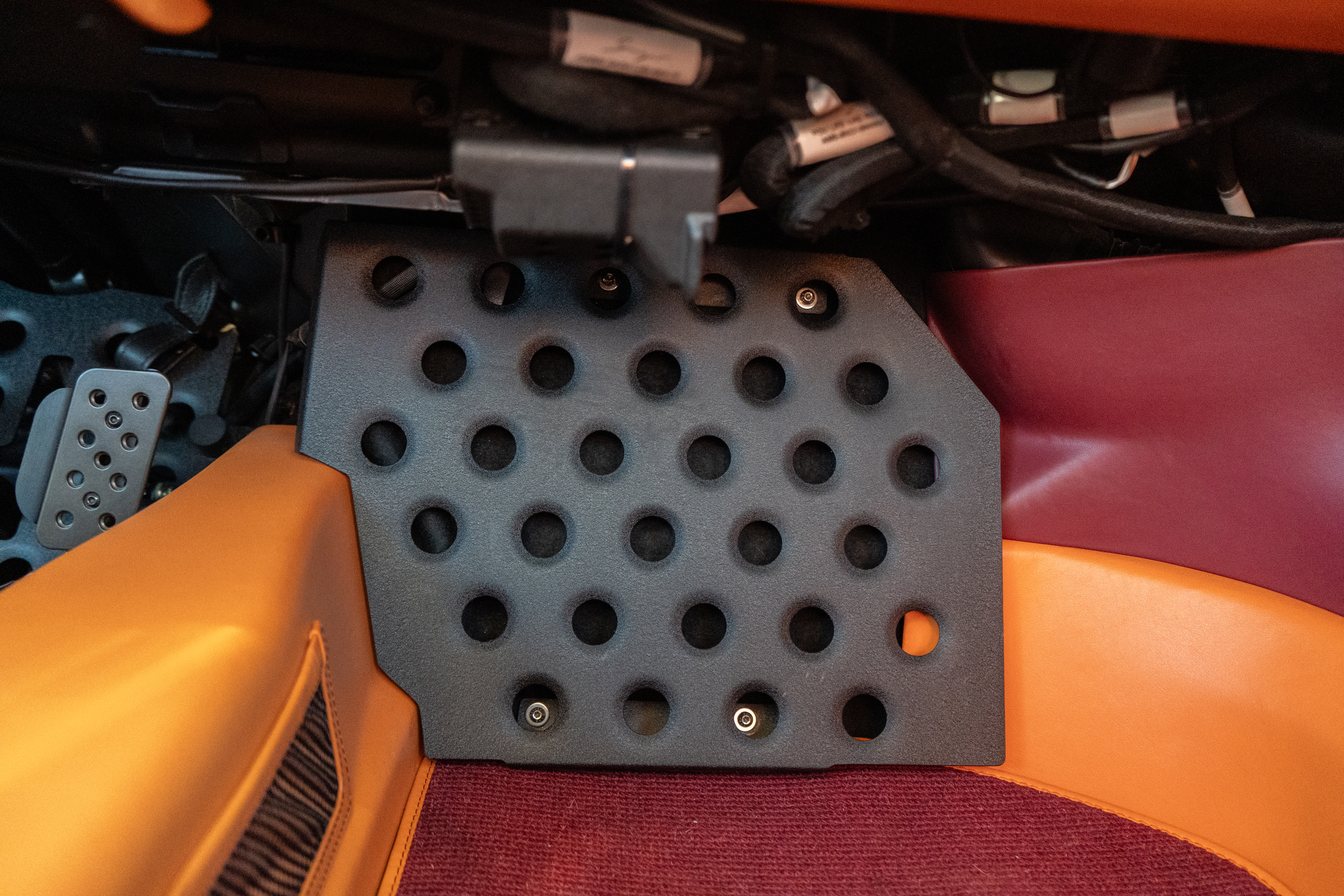 1992 Porsche 911 Tagra by Singer-142.jpg