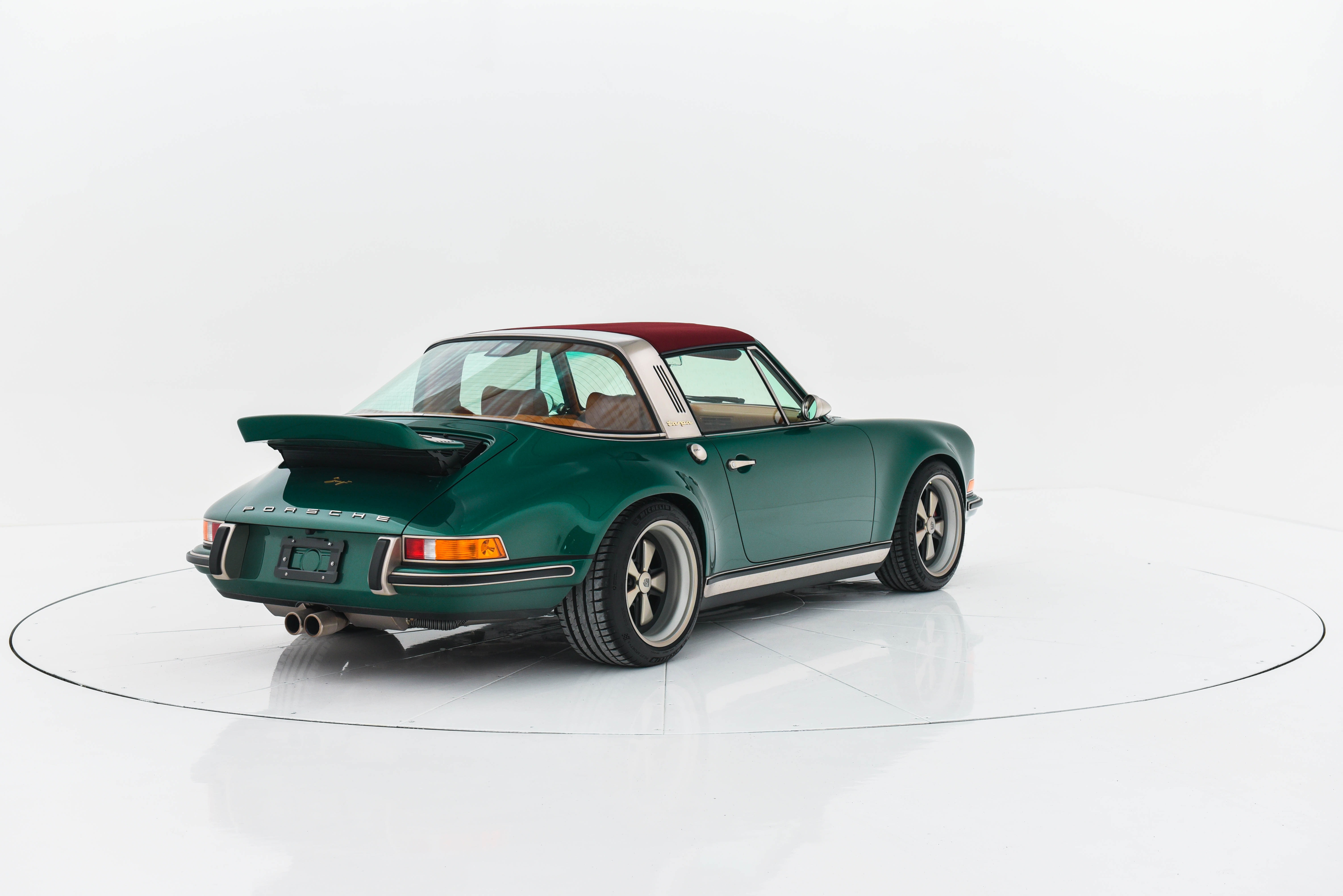 1992 Porsche 911 Tagra by Singer-162.jpg