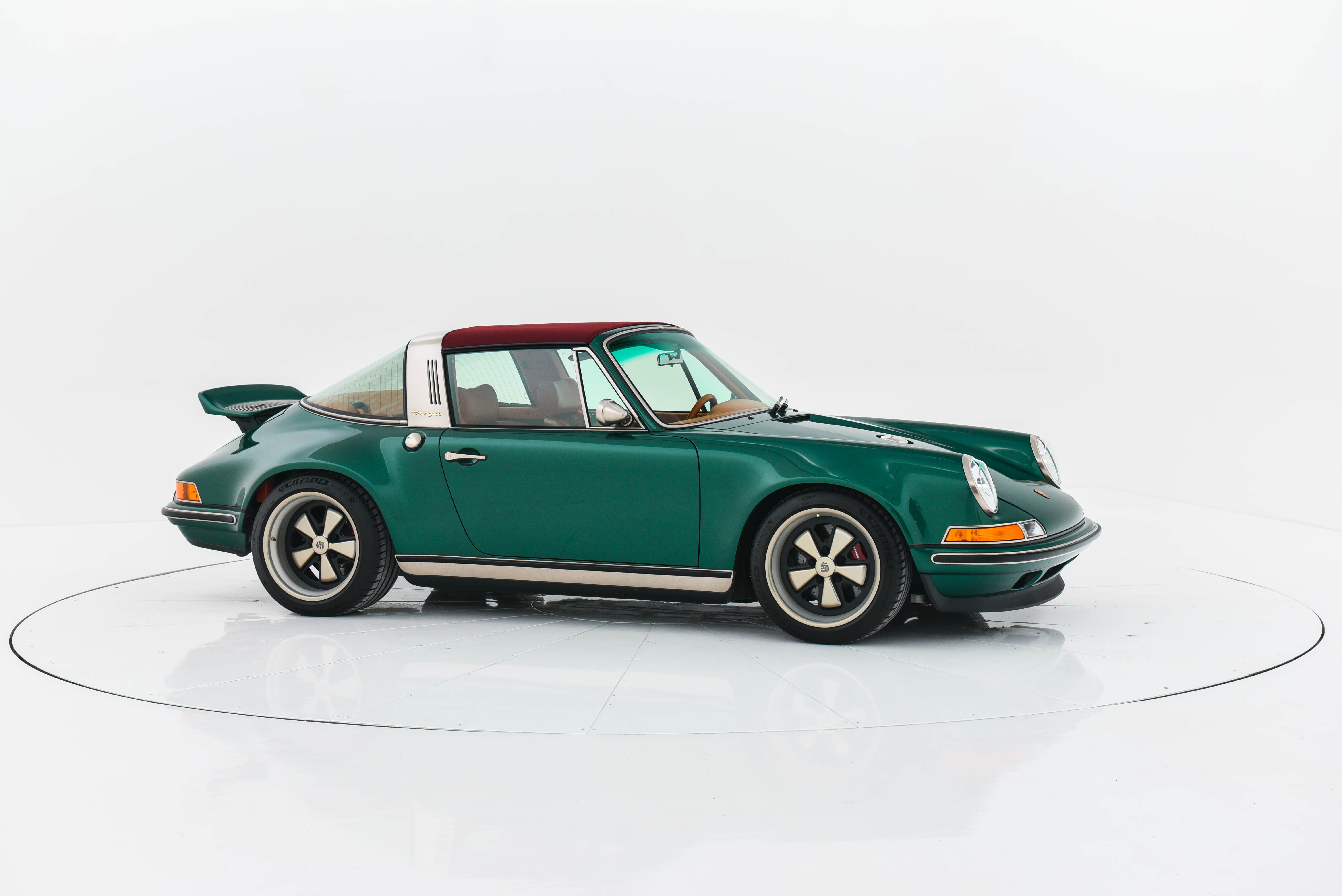 1992 Porsche 911 Tagra by Singer-154.jpg