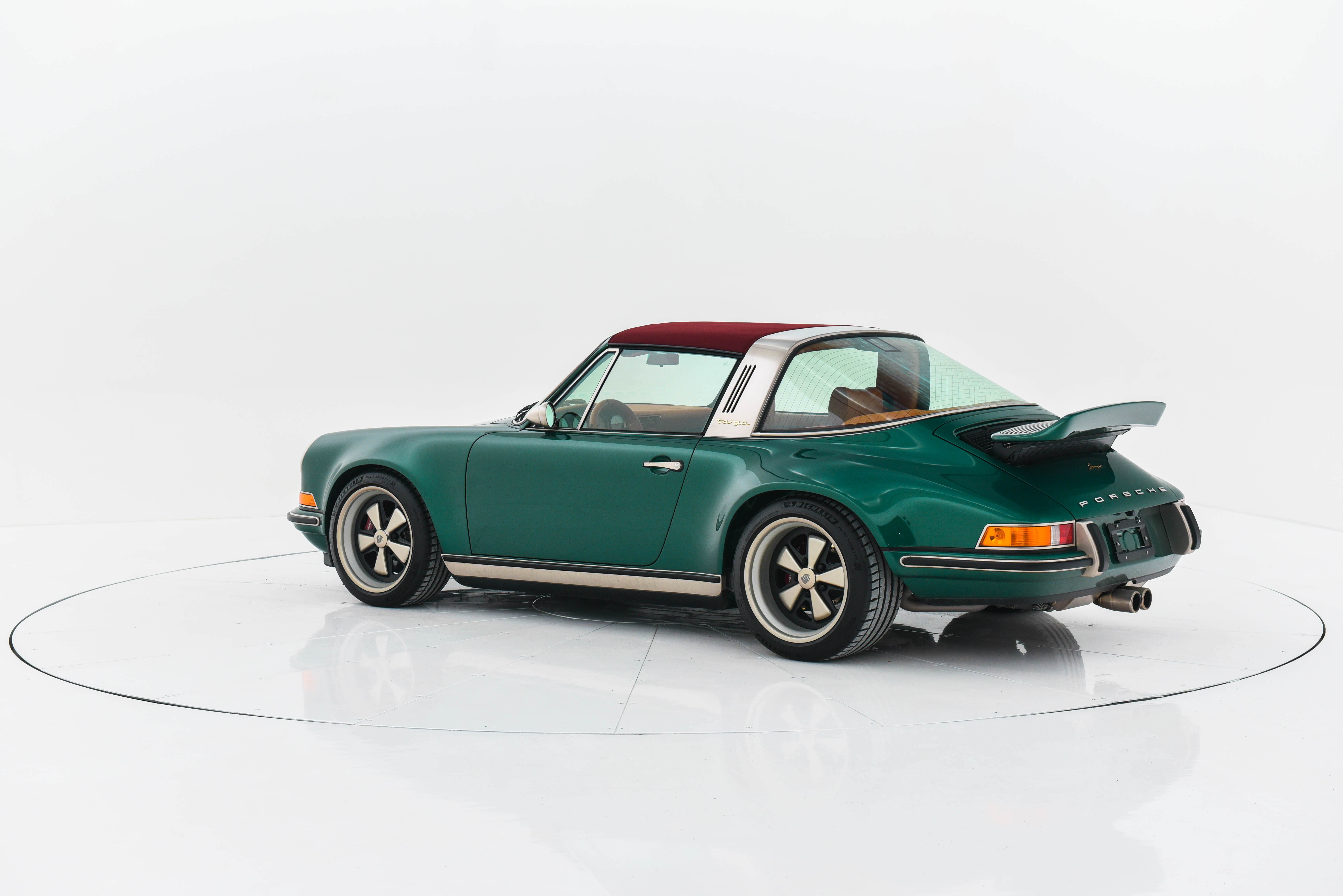 1992 Porsche 911 Tagra by Singer-171.jpg