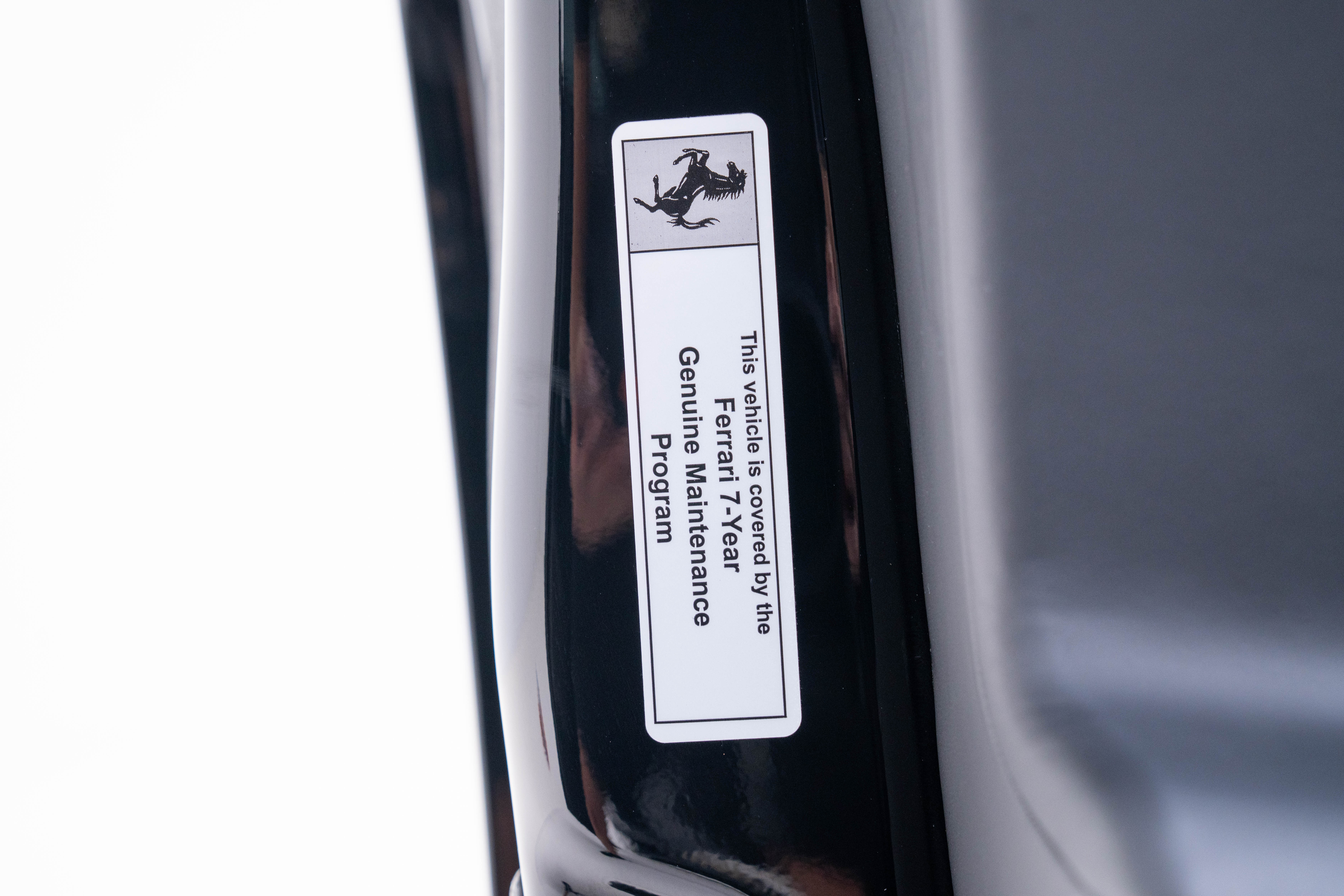 Ferrari 公式ライセンス バインダー Ferrari Genuine Accessory