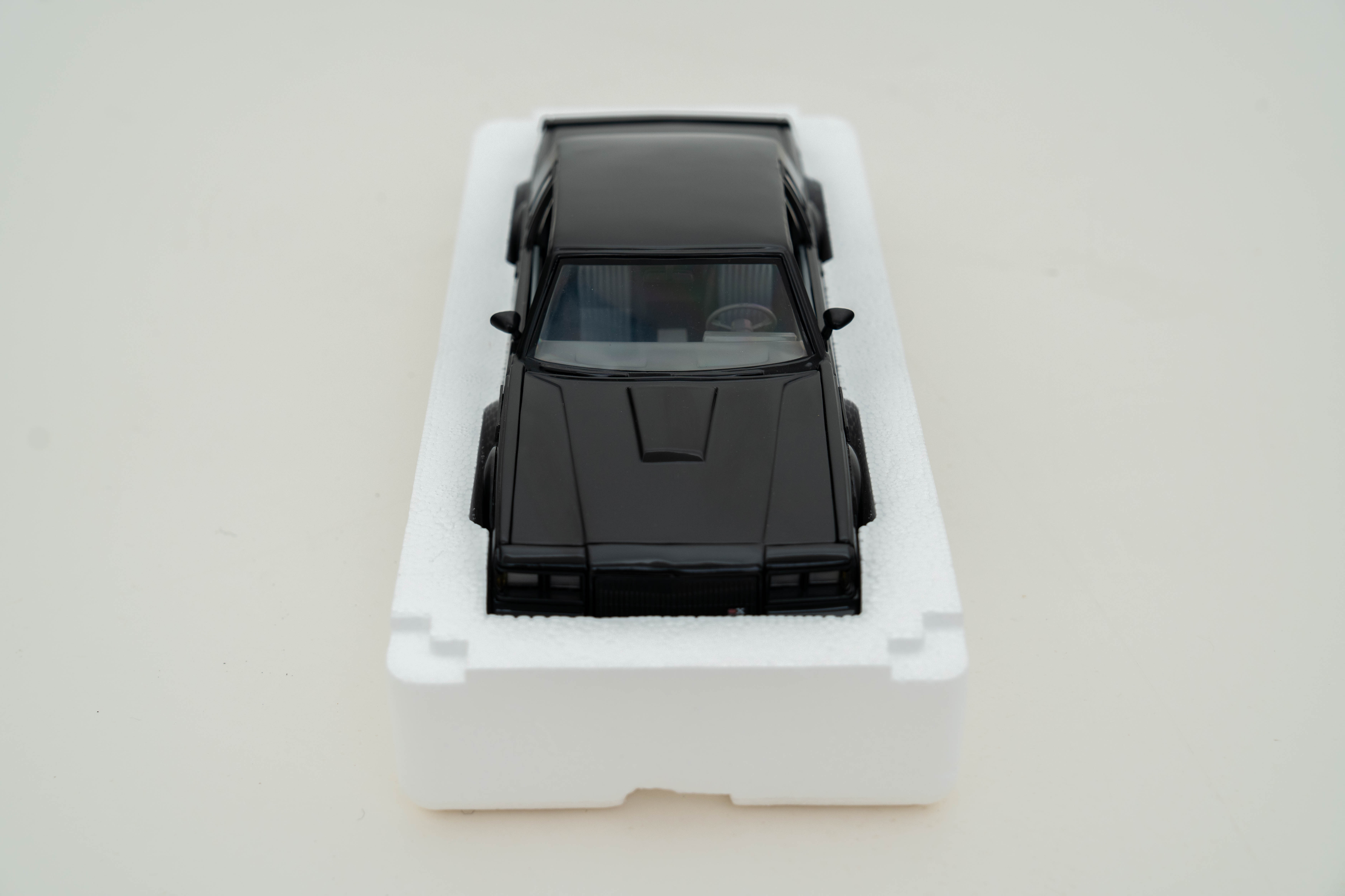 1987 Buick GNX — Extras