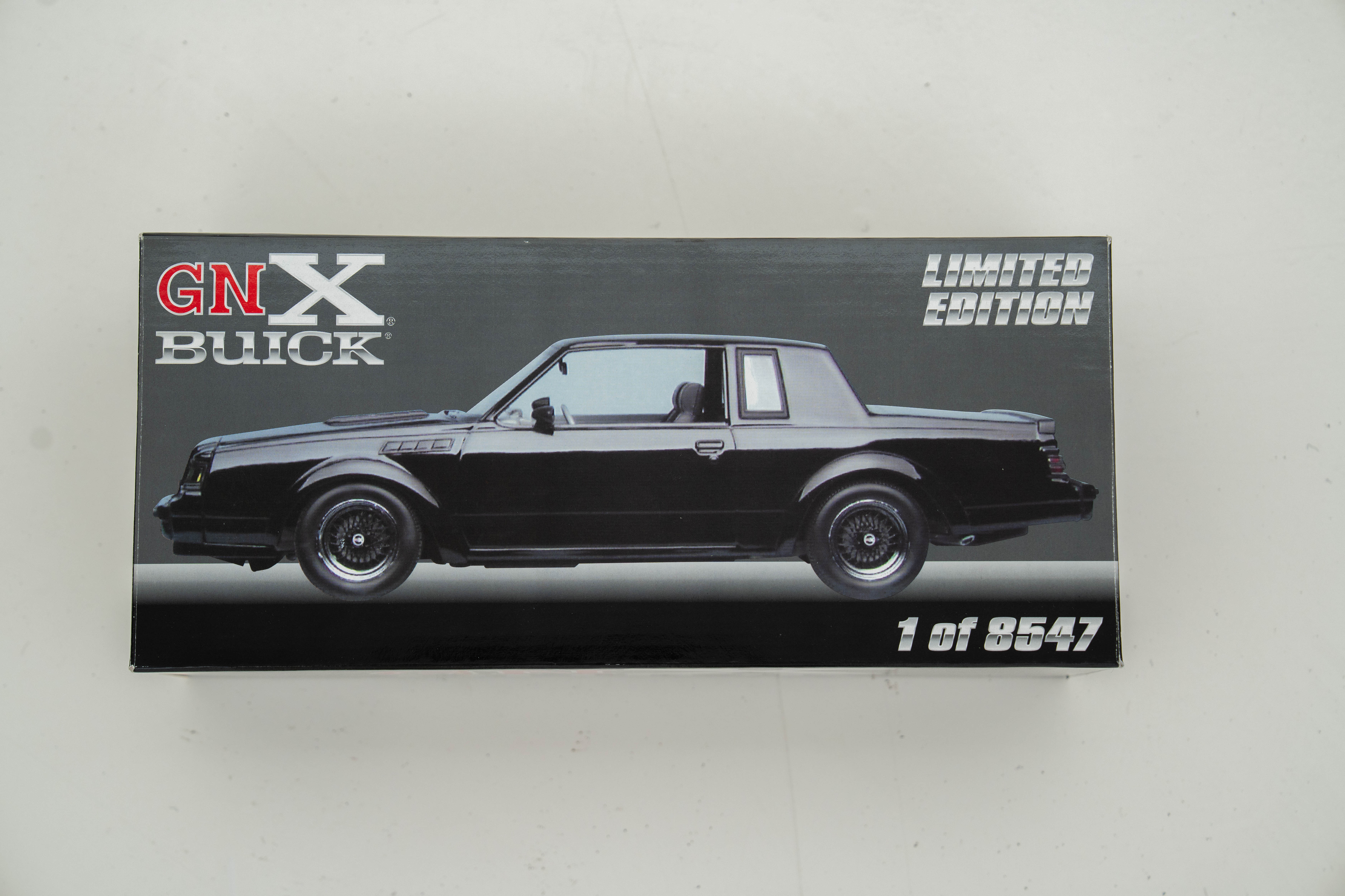 1987 Buick GNX — Extras