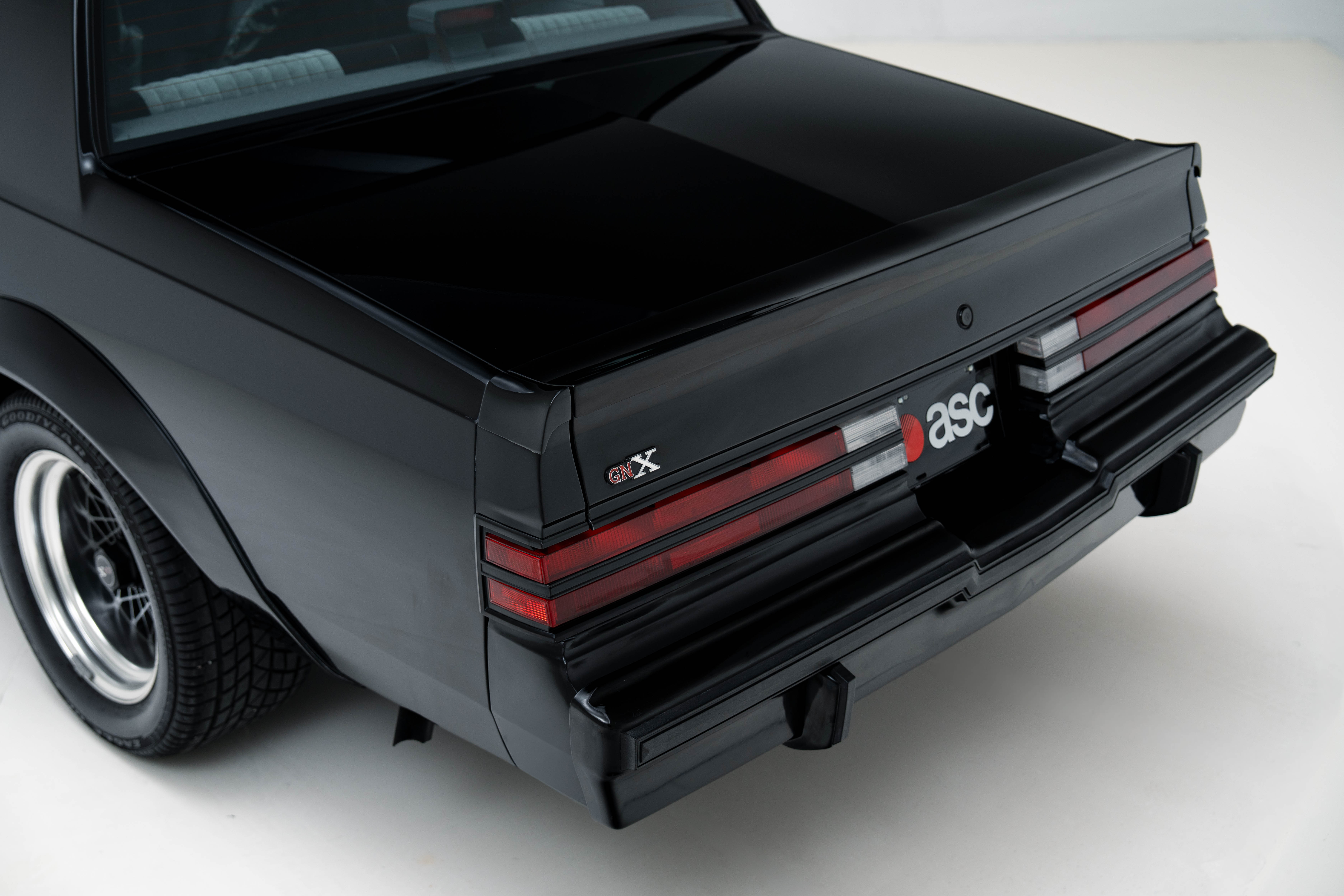 1987 Buick GNX — Exterior