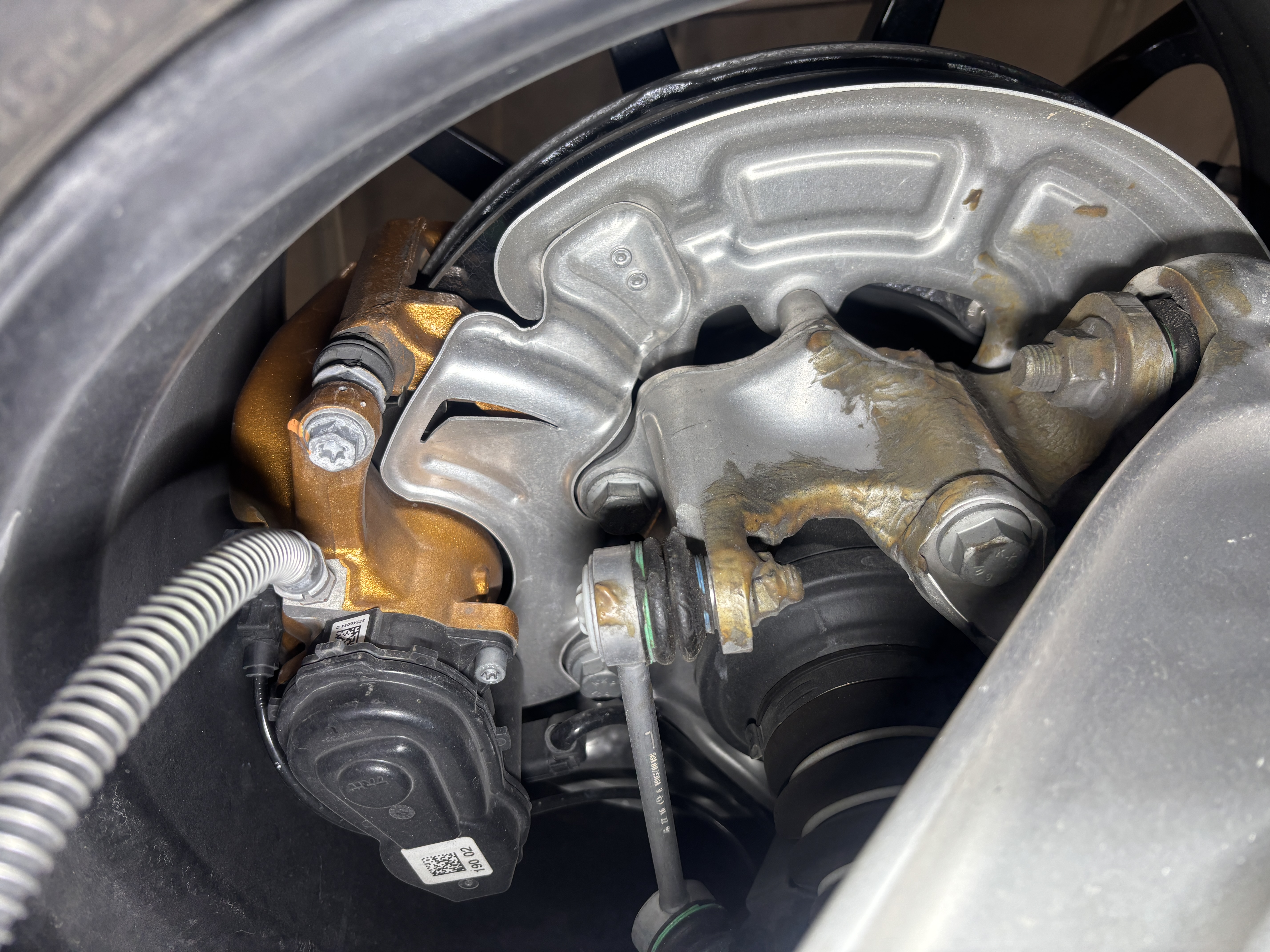 2018 Mercedes-AMG GT-R — Undercarriage