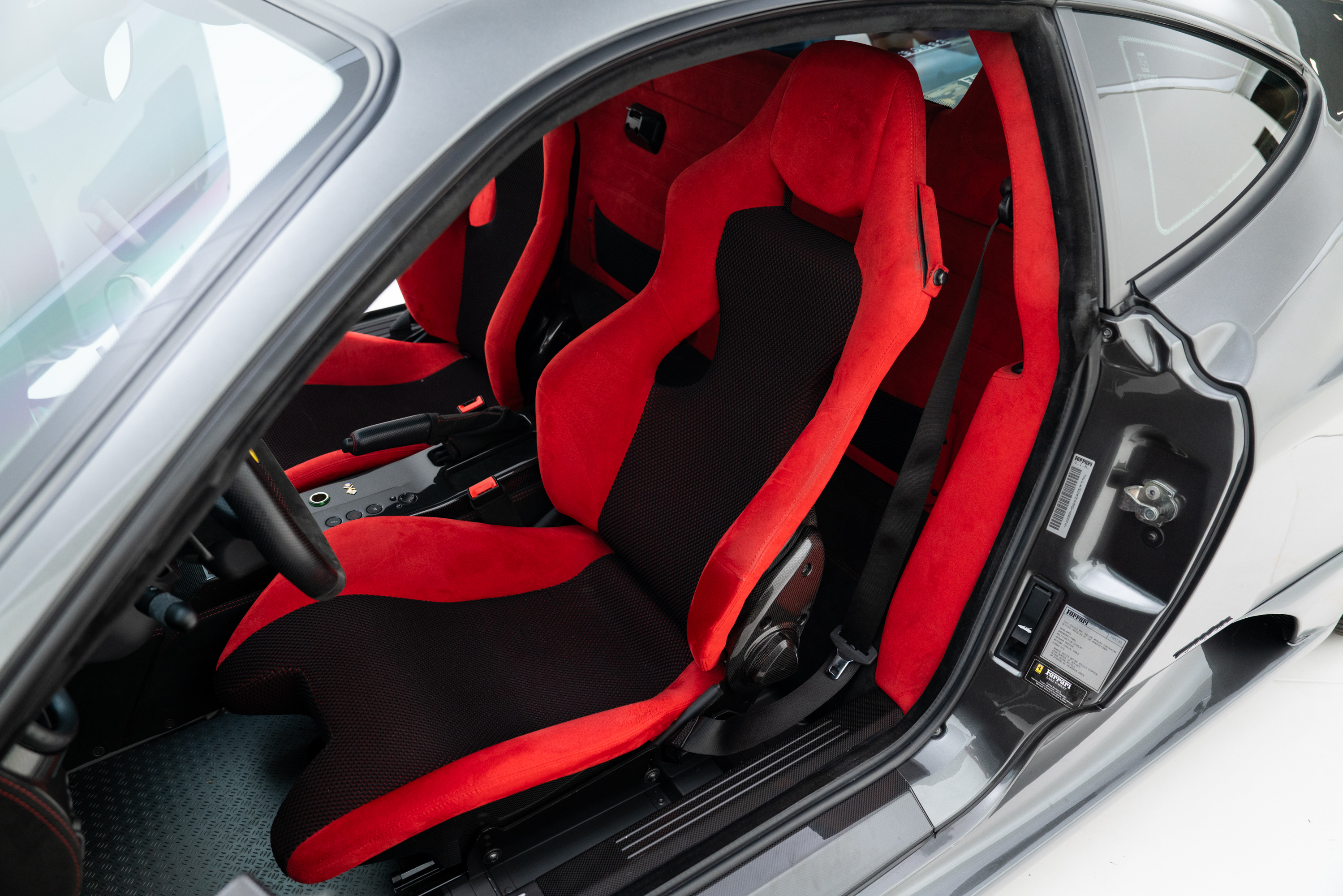 2009 Ferrari 430 Scuderia — Interior