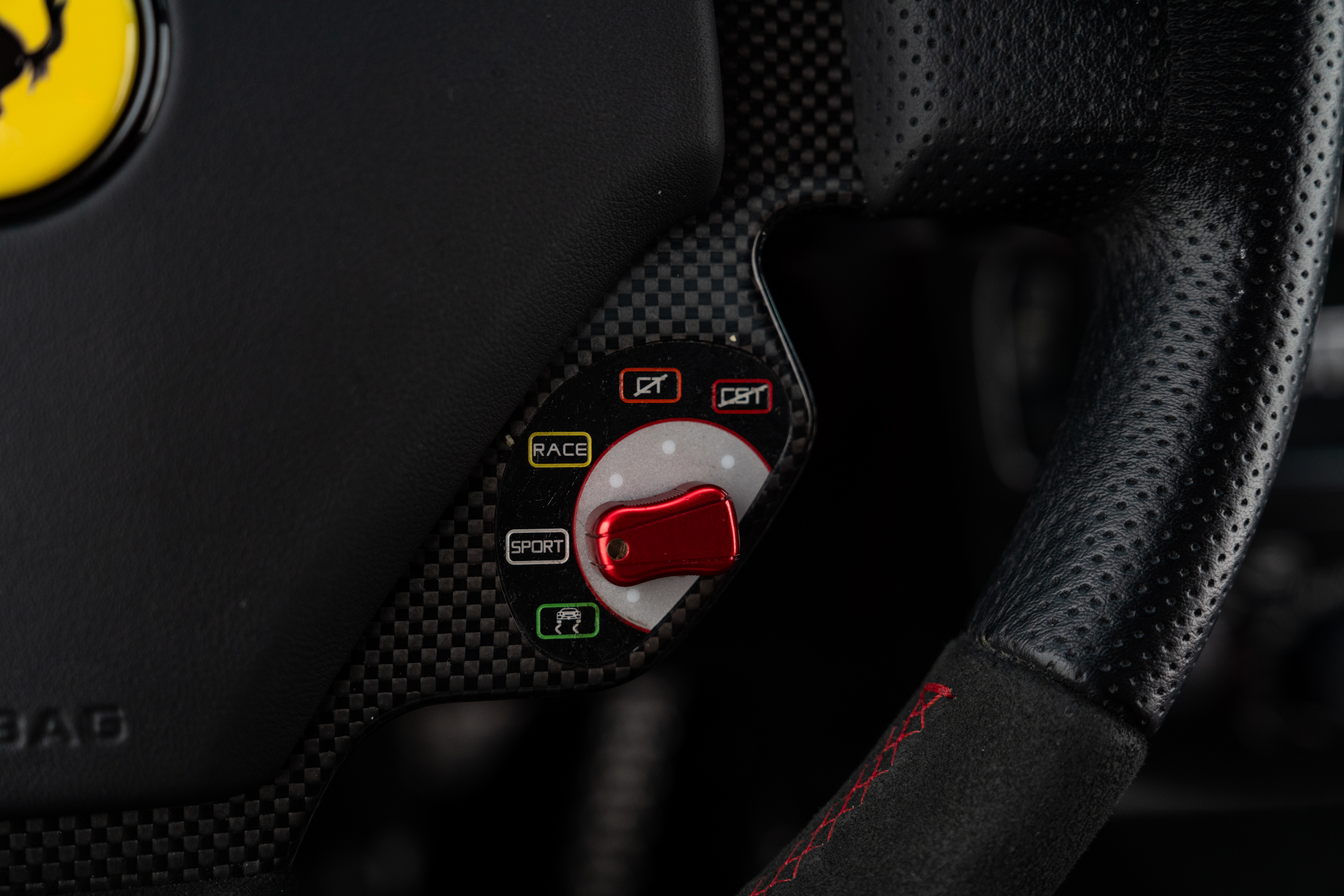 2009 Ferrari 430 Scuderia — Interior