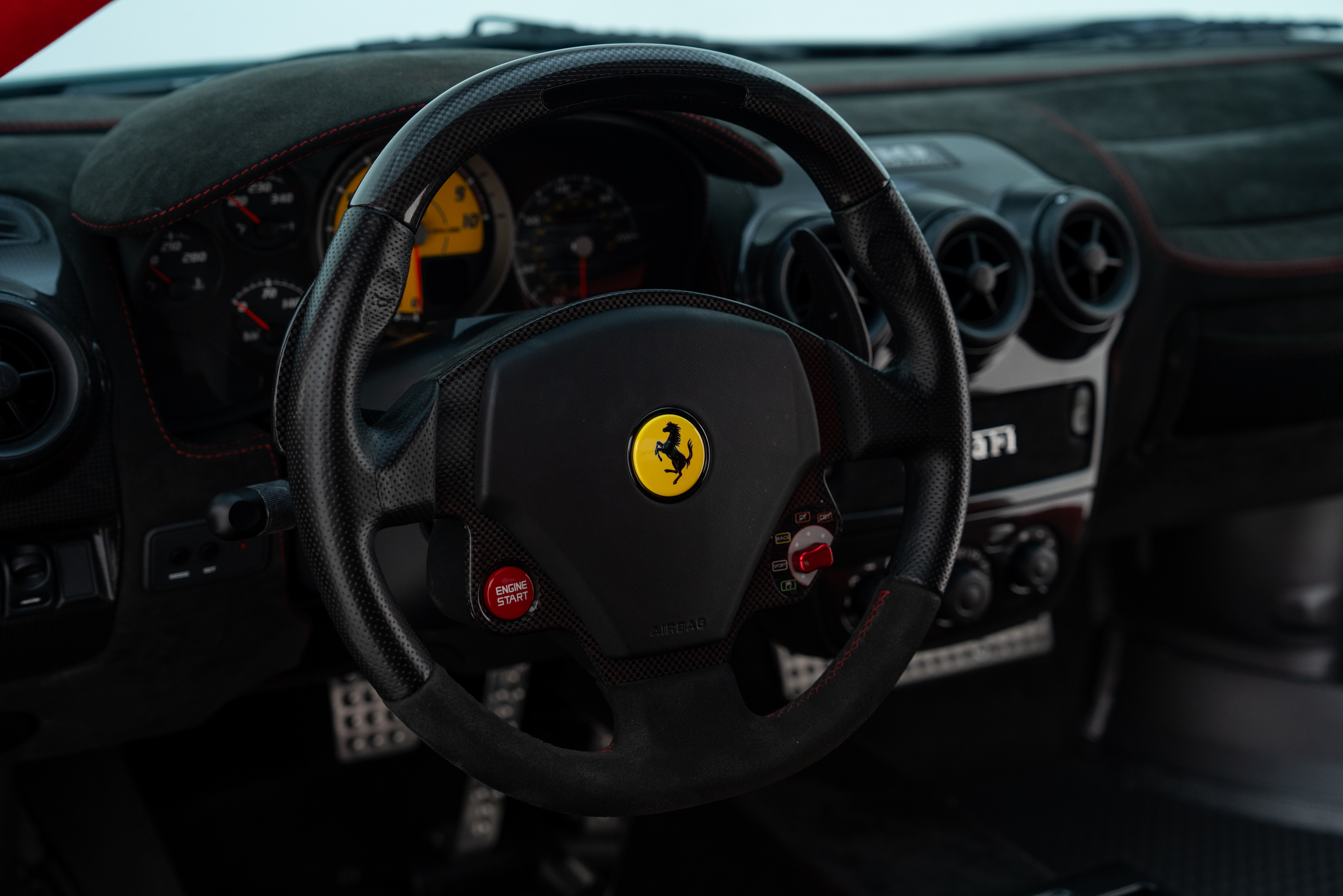2009 Ferrari 430 Scuderia — Interior