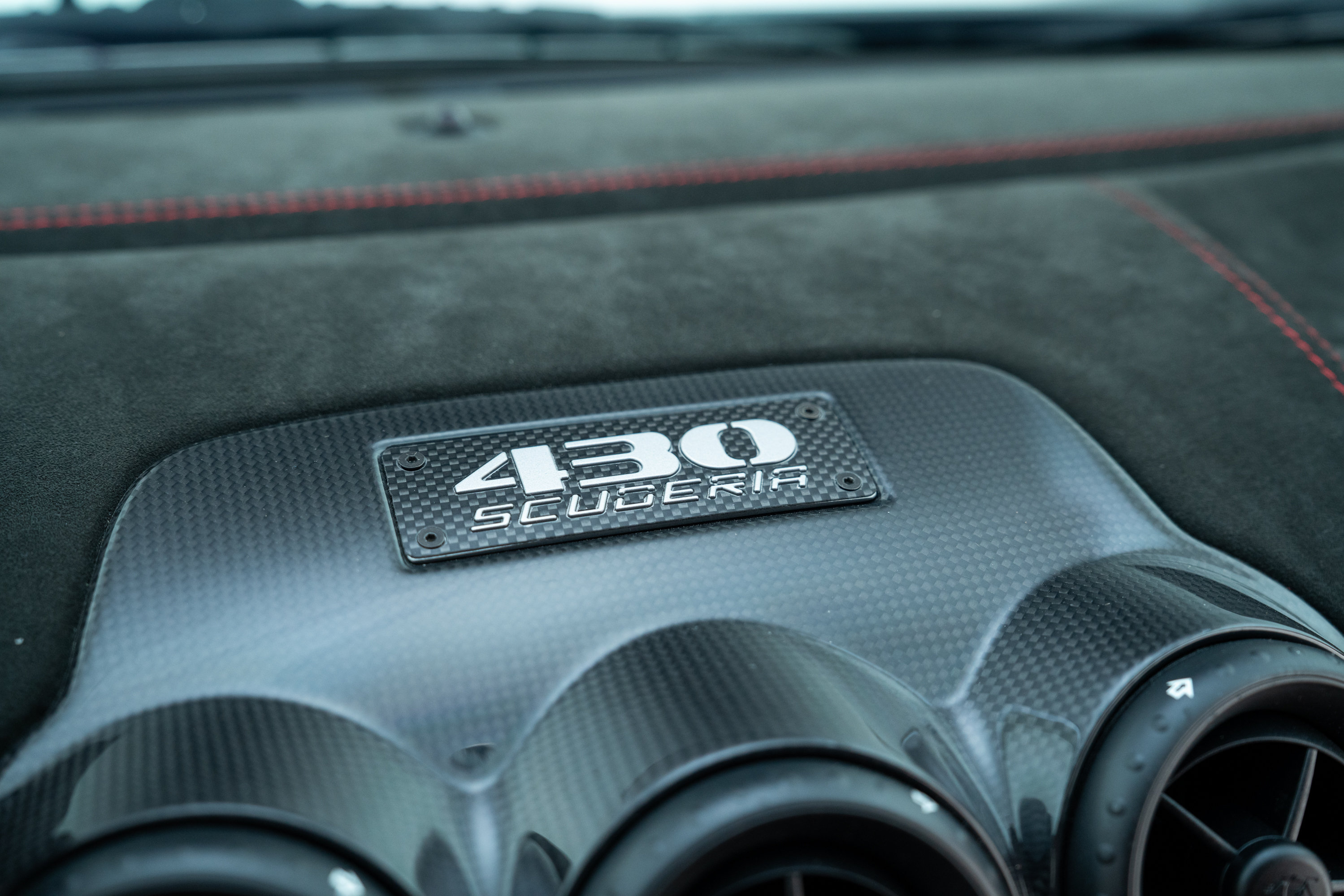 2009 Ferrari 430 Scuderia — Interior