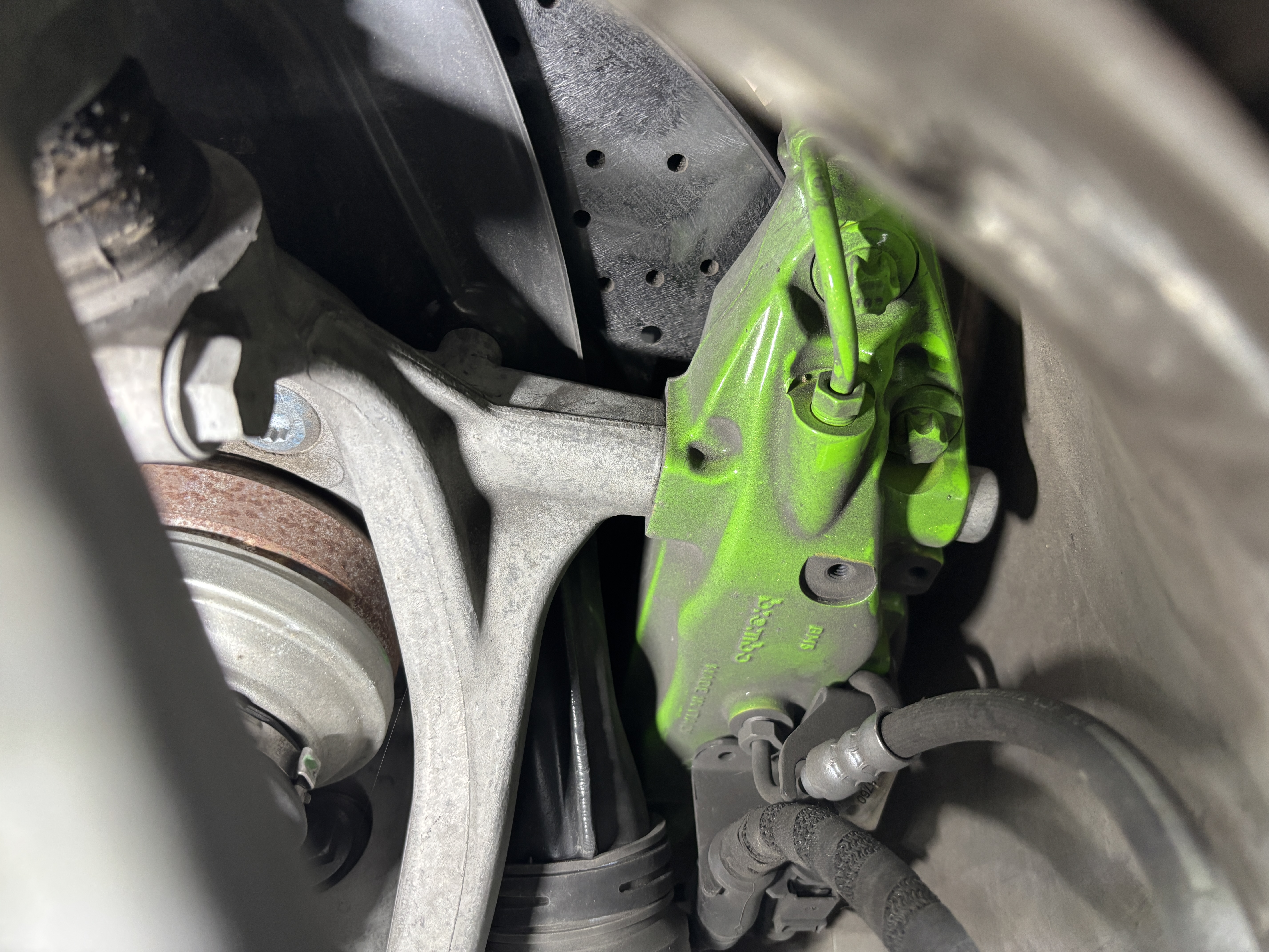 2022 Lamborghini Huracan STO — Undercarriage