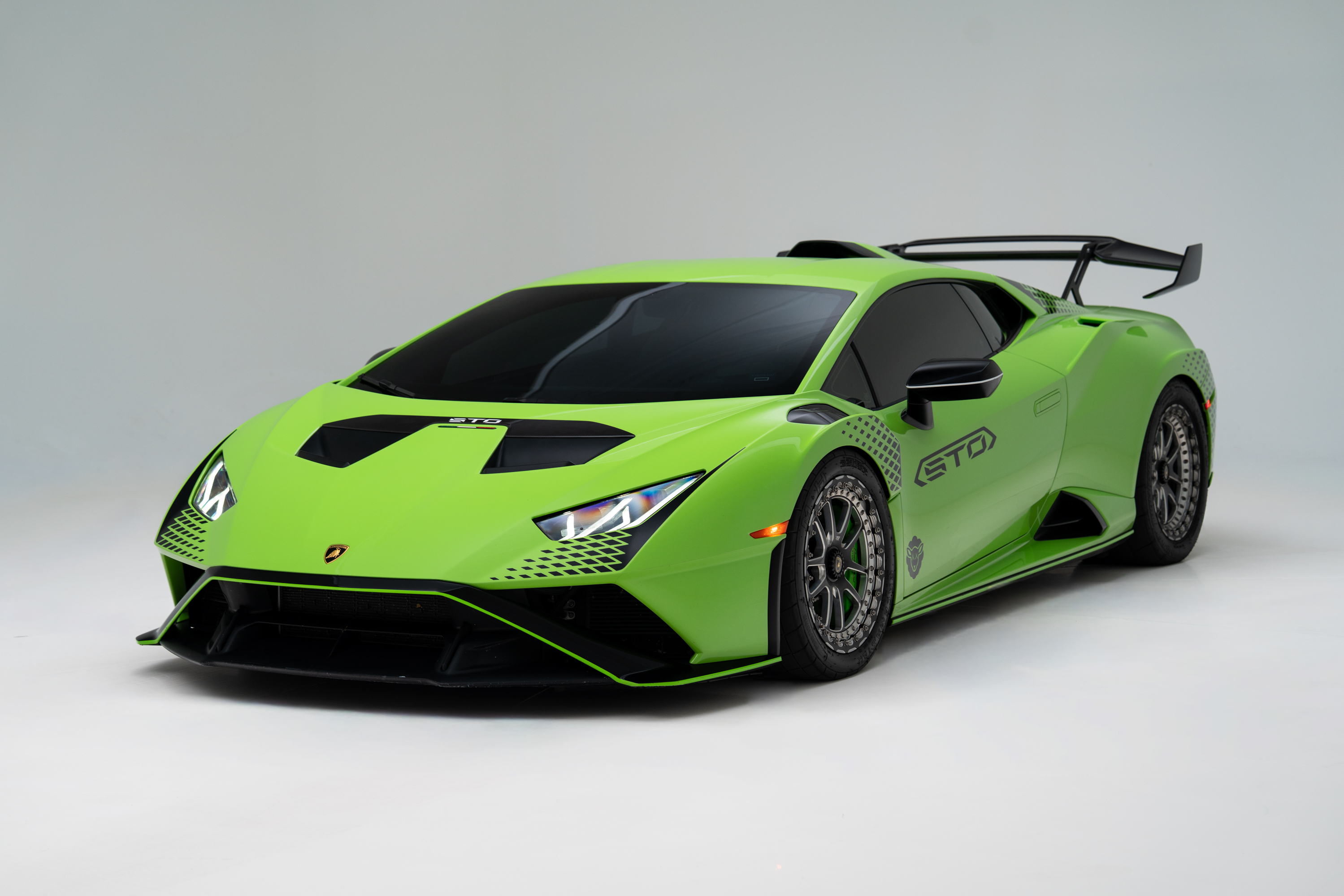 2022 Lamborghini Huracan STO — Exterior