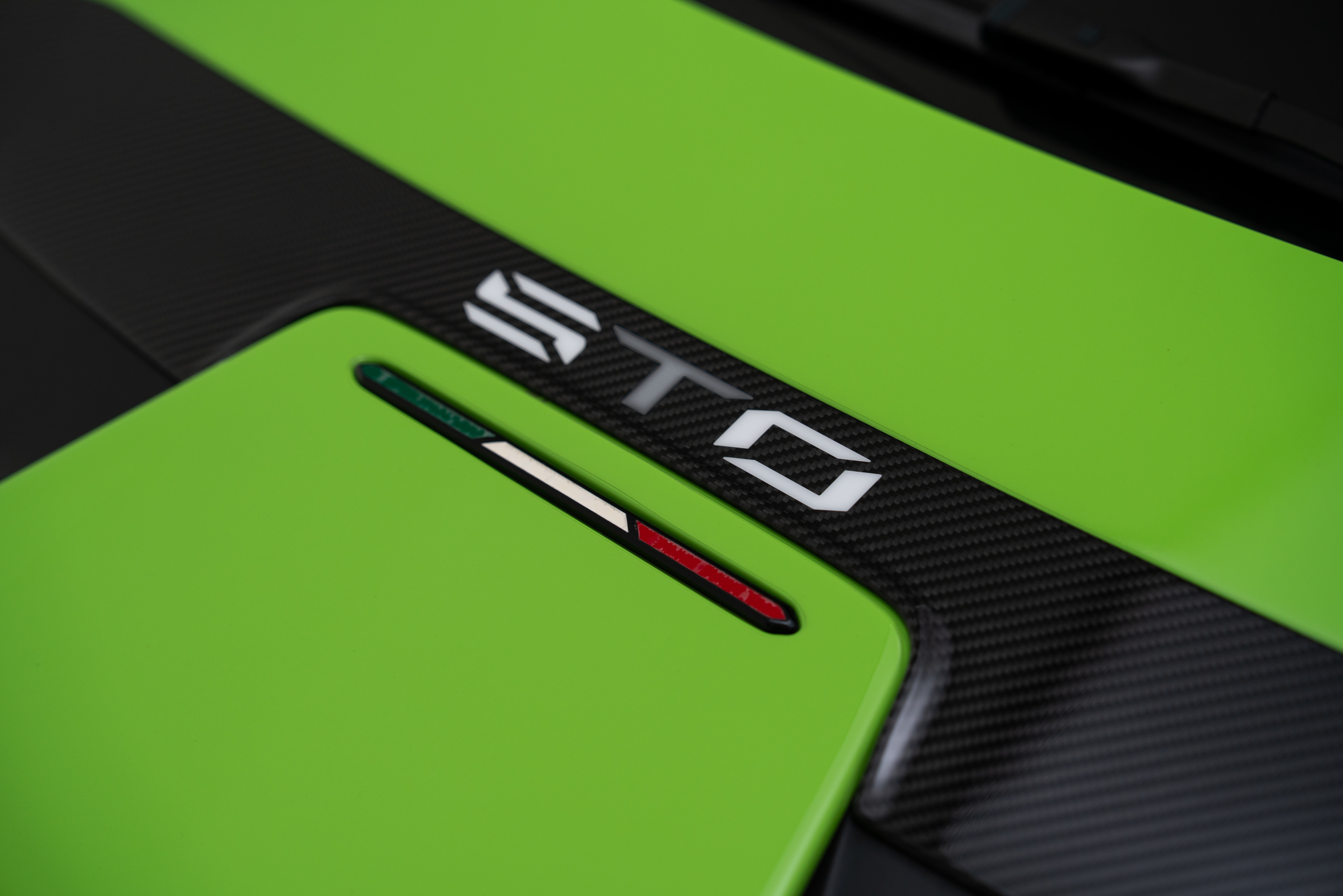 2022 Lamborghini Huracan STO — Exterior