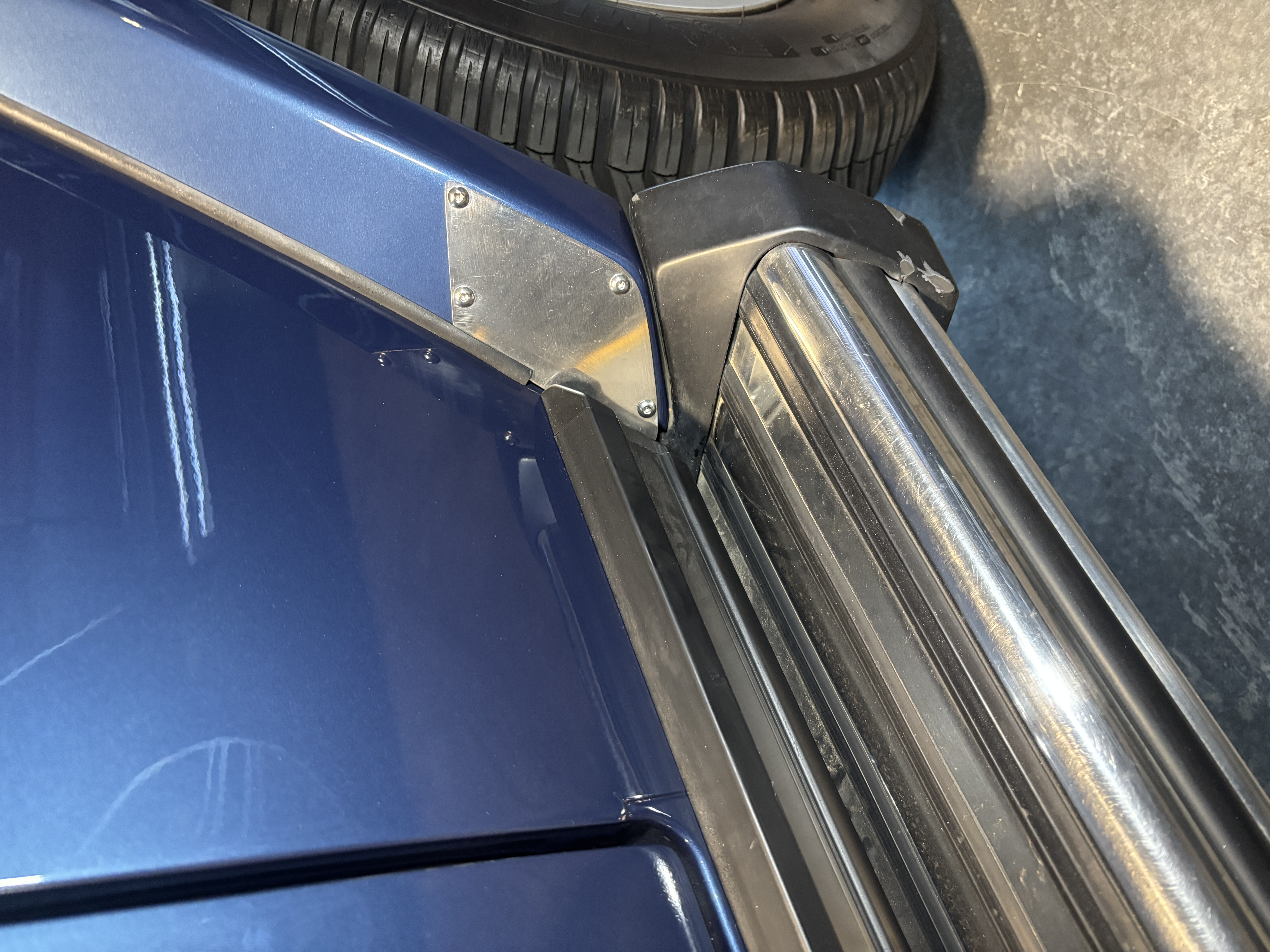 1994 Mercedes-Benz G350TD Cabriolet — Extras