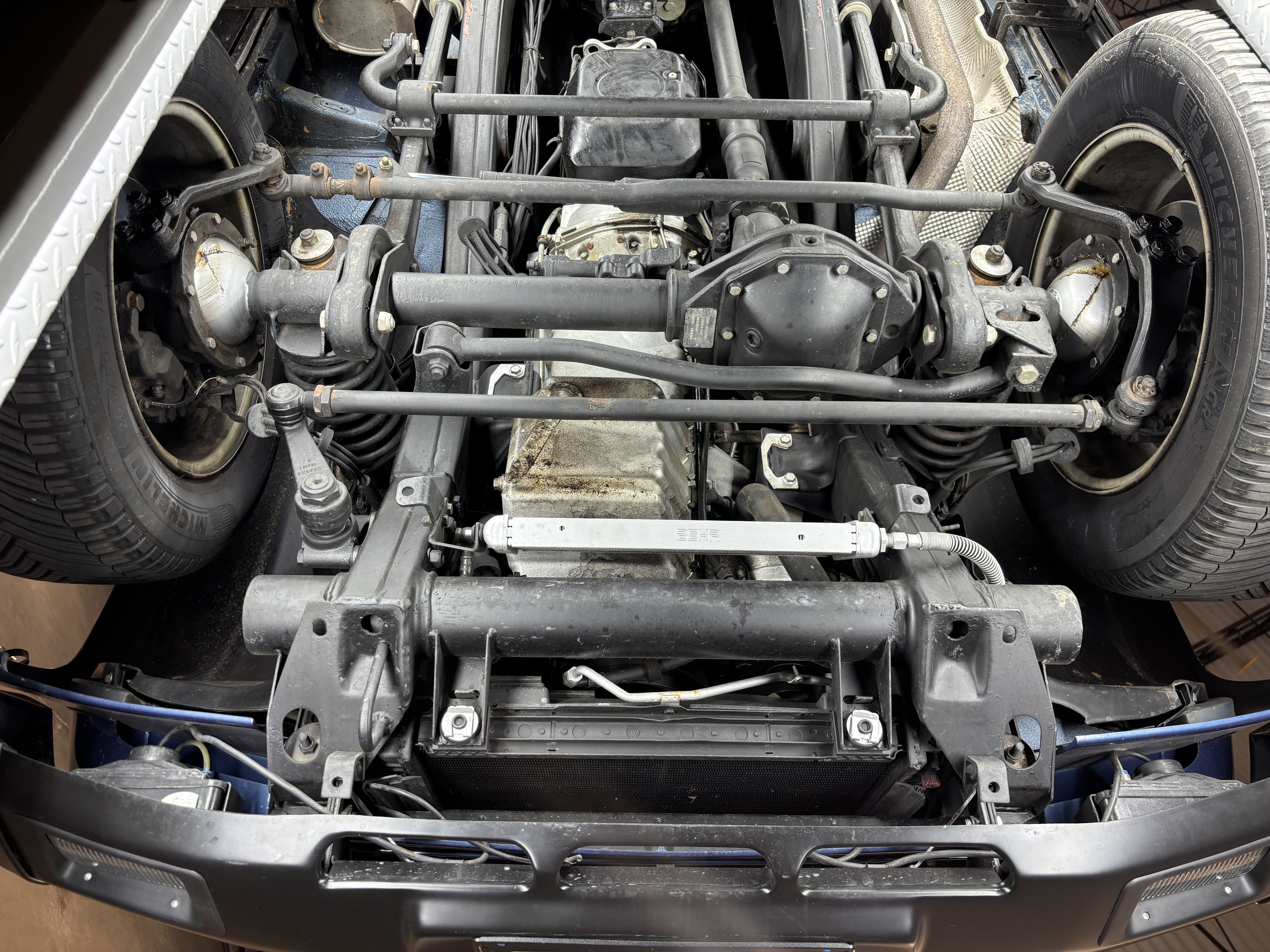 1994 Mercedes-Benz G350TD Cabriolet — Undercarriage