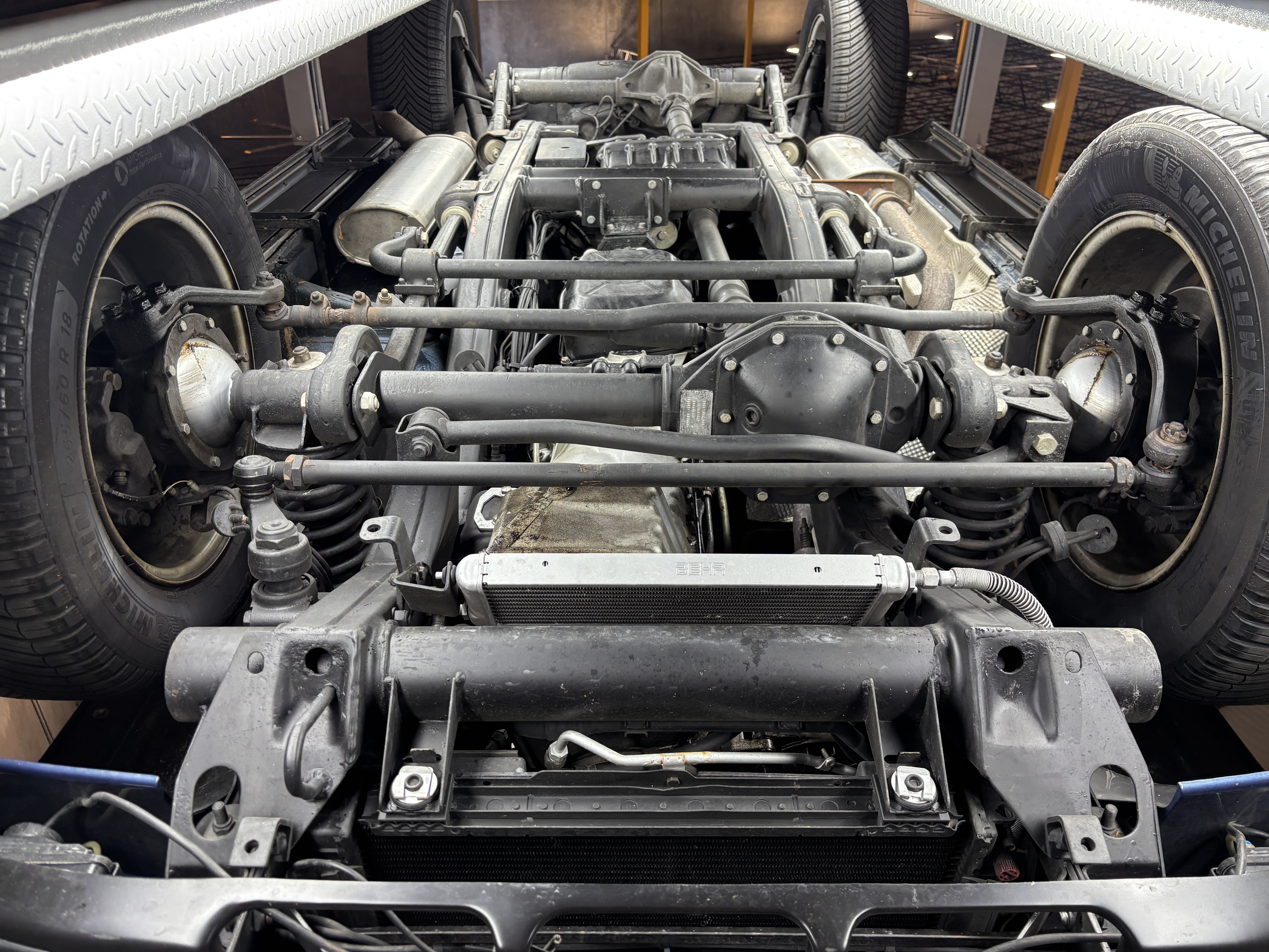 1994 Mercedes-Benz G350TD Cabriolet — Undercarriage
